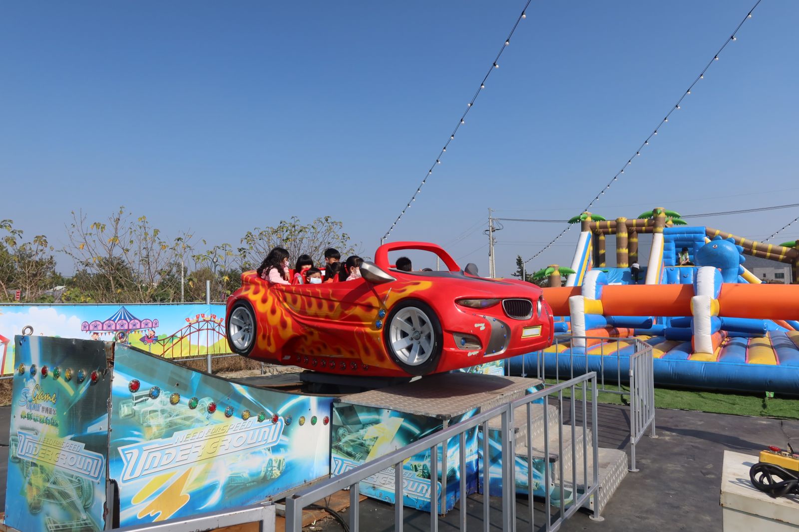 影／春節假期花的故鄉新增星光燈海隧道　留住你的腳步 - https://www.watchmedia01.com