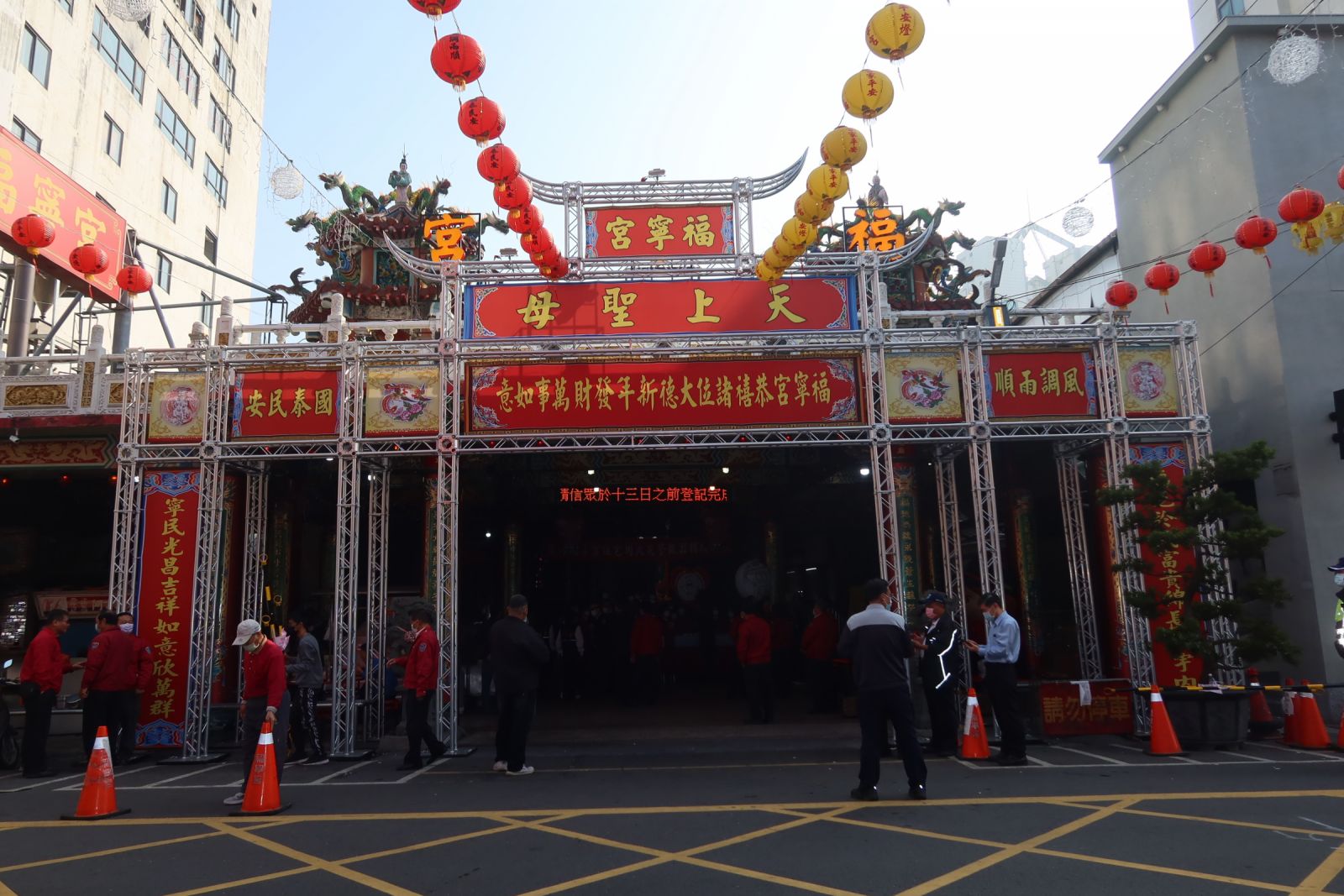 影／媽祖婆加持！提升防火意識　員林福寧宮捐贈住警器 - https://www.watchmedia01.com
