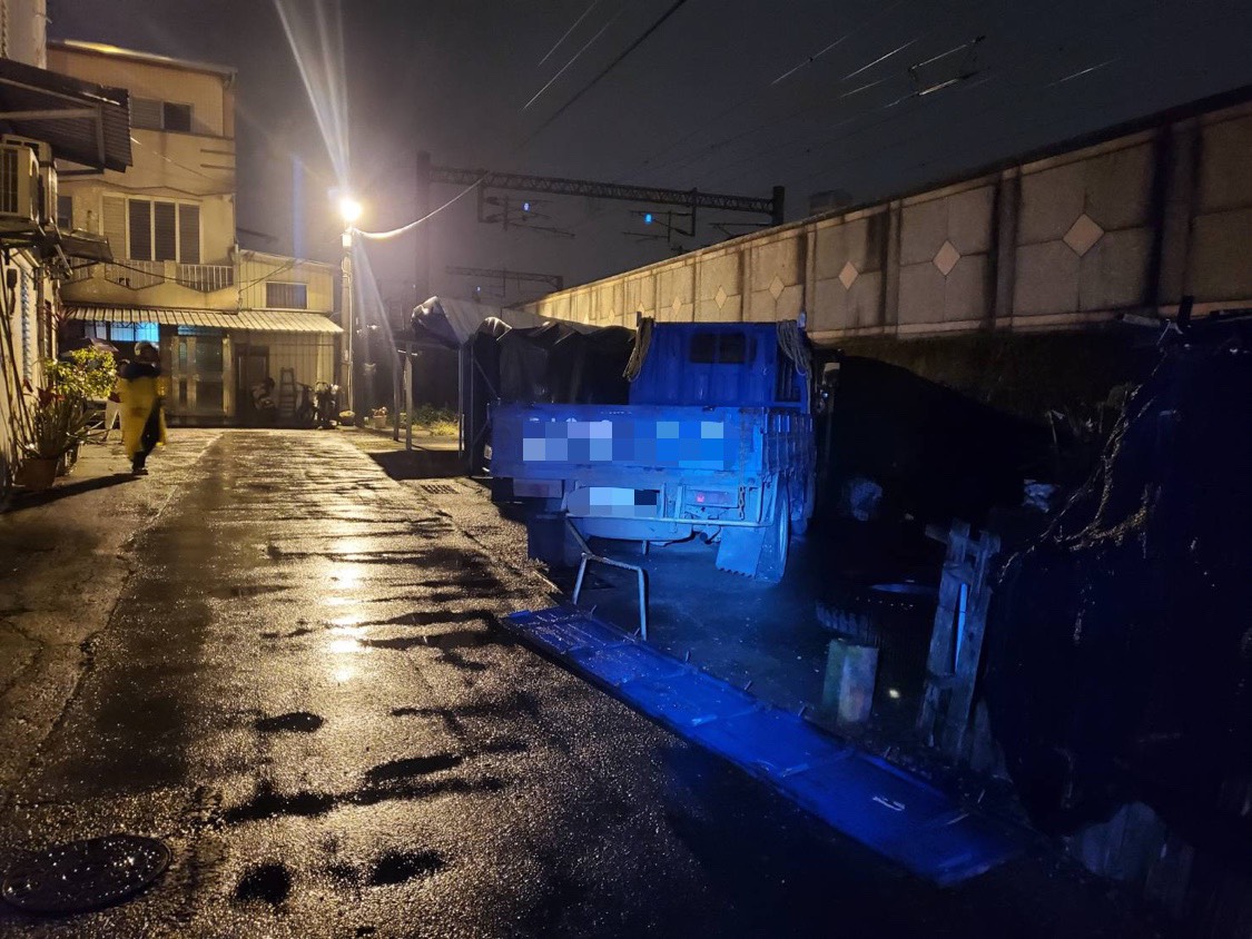 酒駕衝上來測速桿遭殃 男子被依兩罪送辦 - https://www.watchmedia01.com