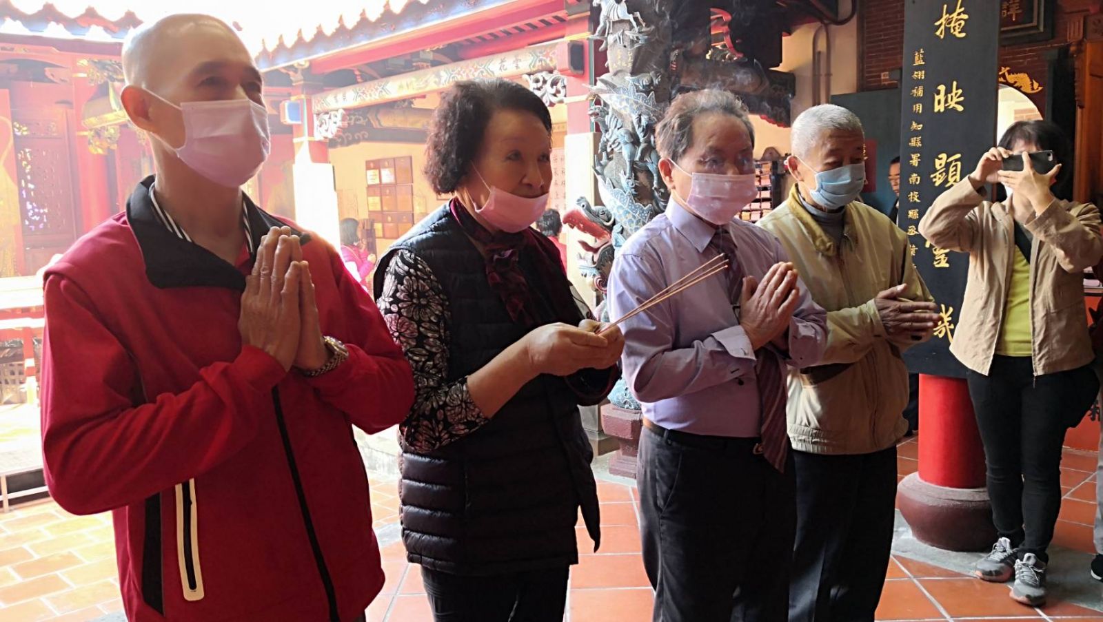 影／清水岩寺擲筊獲得「壬寅籤」　國運籤：會有好消息 - https://www.watchmedia01.com
