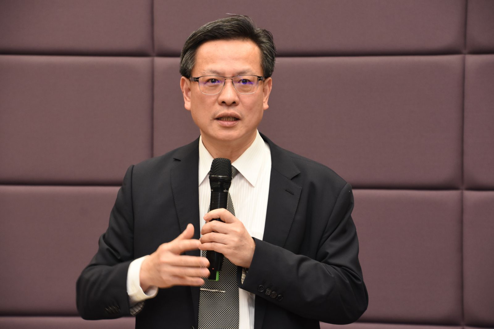 影／彰基與興大聯手發展AI精準醫療　共同培育AI醫療人才 - https://www.watchmedia01.com