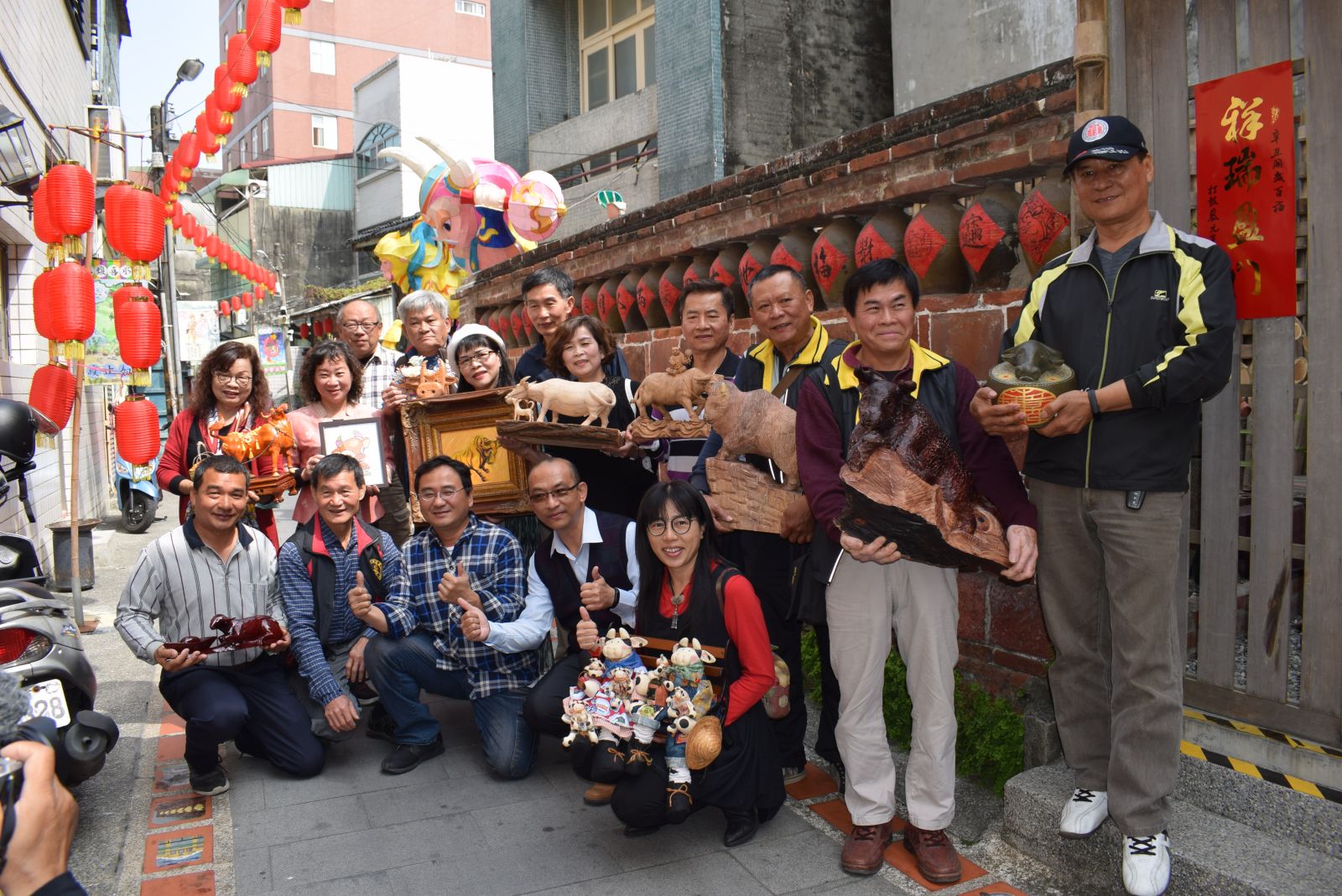 影／全國42位工藝師創作聯展　北港工藝坊牛年生肖開展 - https://www.watchmedia01.com