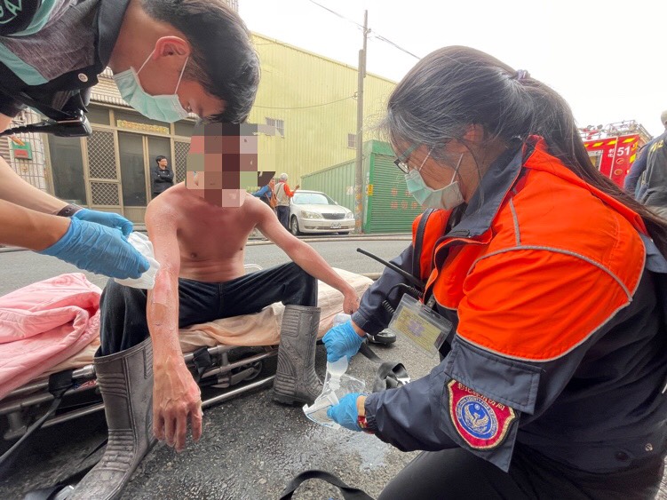 影／彰化市小型金屬烤漆工廠驚傳火災　濃煙釀1死2嗆傷 - https://www.watchmedia01.com