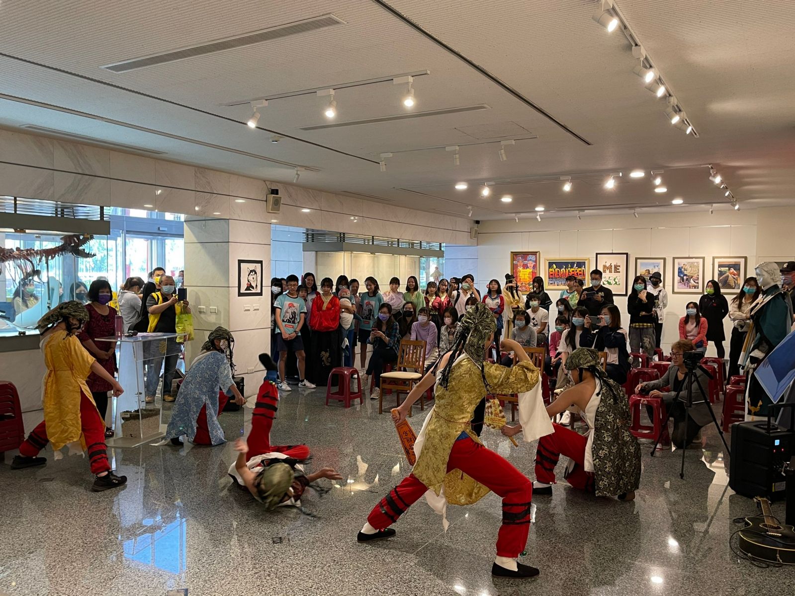 影／明倫國中美術班「藝行者」呈現多元藝術創作風 - https://www.watchmedia01.com