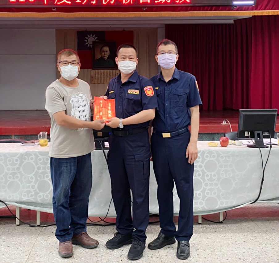 北港警聯合勤教　警友會頒獎激勵員警士氣 - https://www.watchmedia01.com