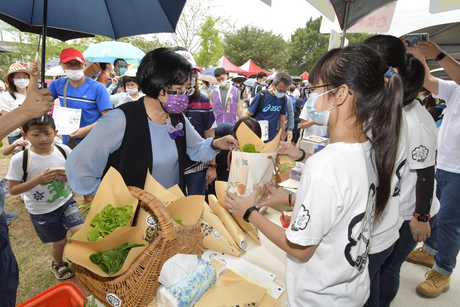 影／紫斑蝶北返遷徙過境彰化　相約春遊賞蝶和食育美學走讀 - https://www.watchmedia01.com