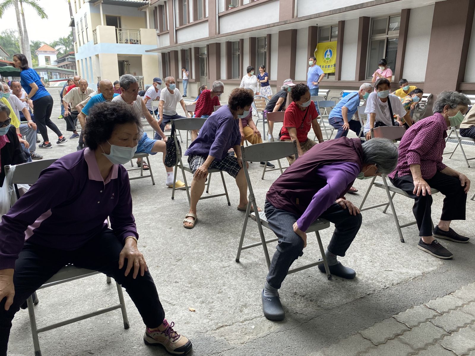 影／提升免疫力　彰化榮家辦理體適能運動教練到你家 - https://www.watchmedia01.com