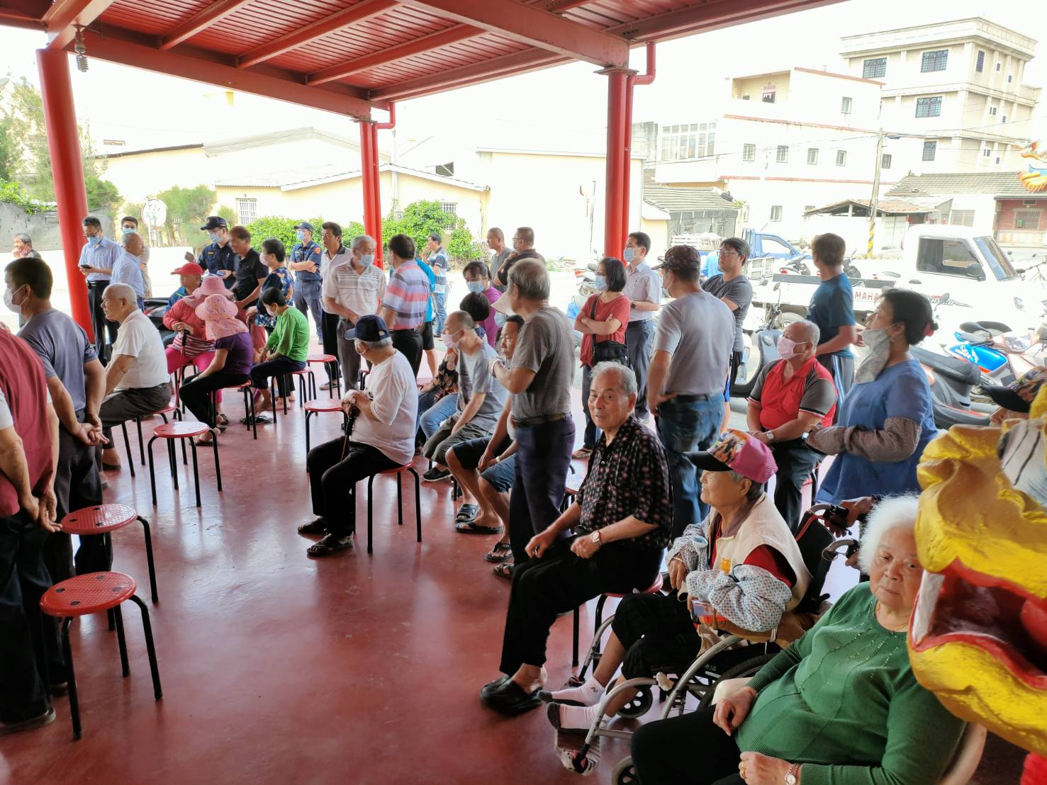 影／東泰紙廠辦復工說明會　居民堅決反對復工 - https://www.watchmedia01.com