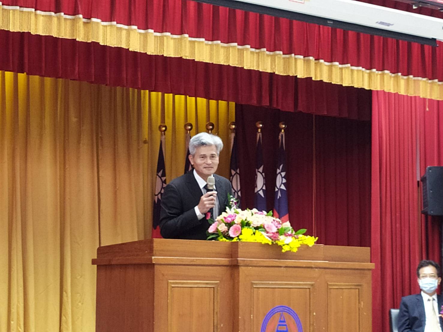 影／台電彰化區處長交接　「第一次退休」陳阿勝交棒「第一次當處長」陳据湖 - https://www.watchmedia01.com