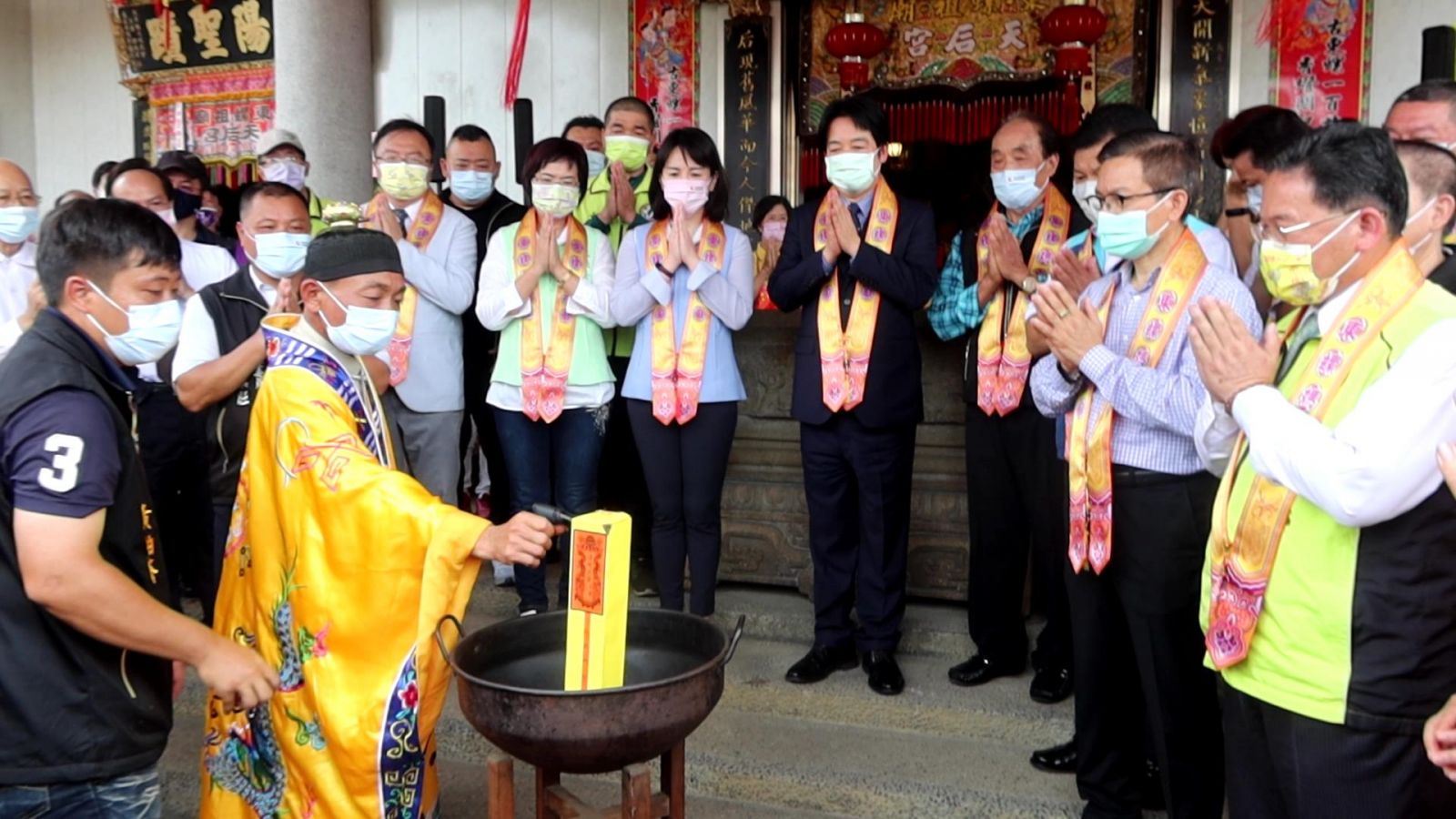 影／蔡英文贈東螺開基祖廟天后宮「德慈配天」匾額　賴清德揭匾 - https://www.watchmedia01.com