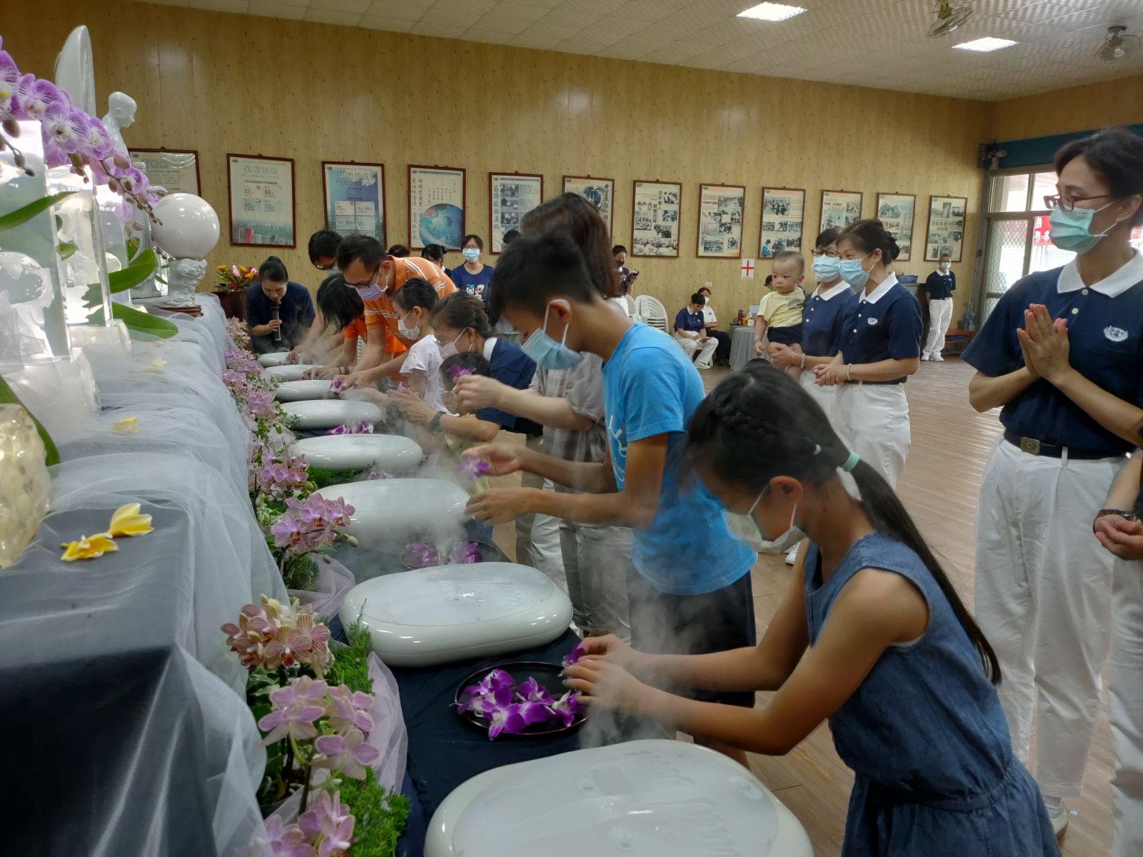 影／感恩的季節　2021年浴佛連線祈福聲聲佛號安人心 - https://www.watchmedia01.com
