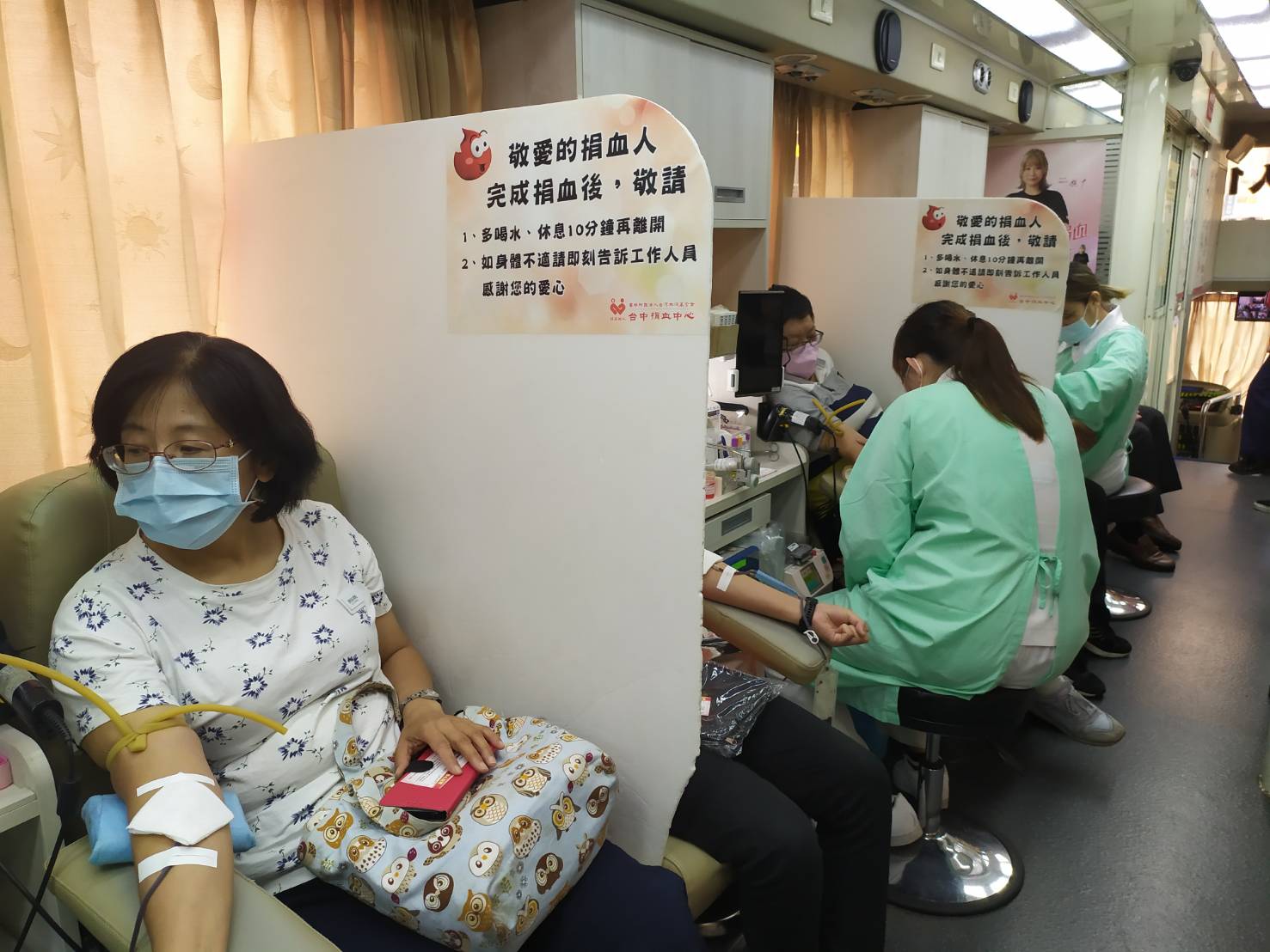影／鬥陣做公益　挽袖一起來「愛您愛伊捐血趣」 - https://www.watchmedia01.com
