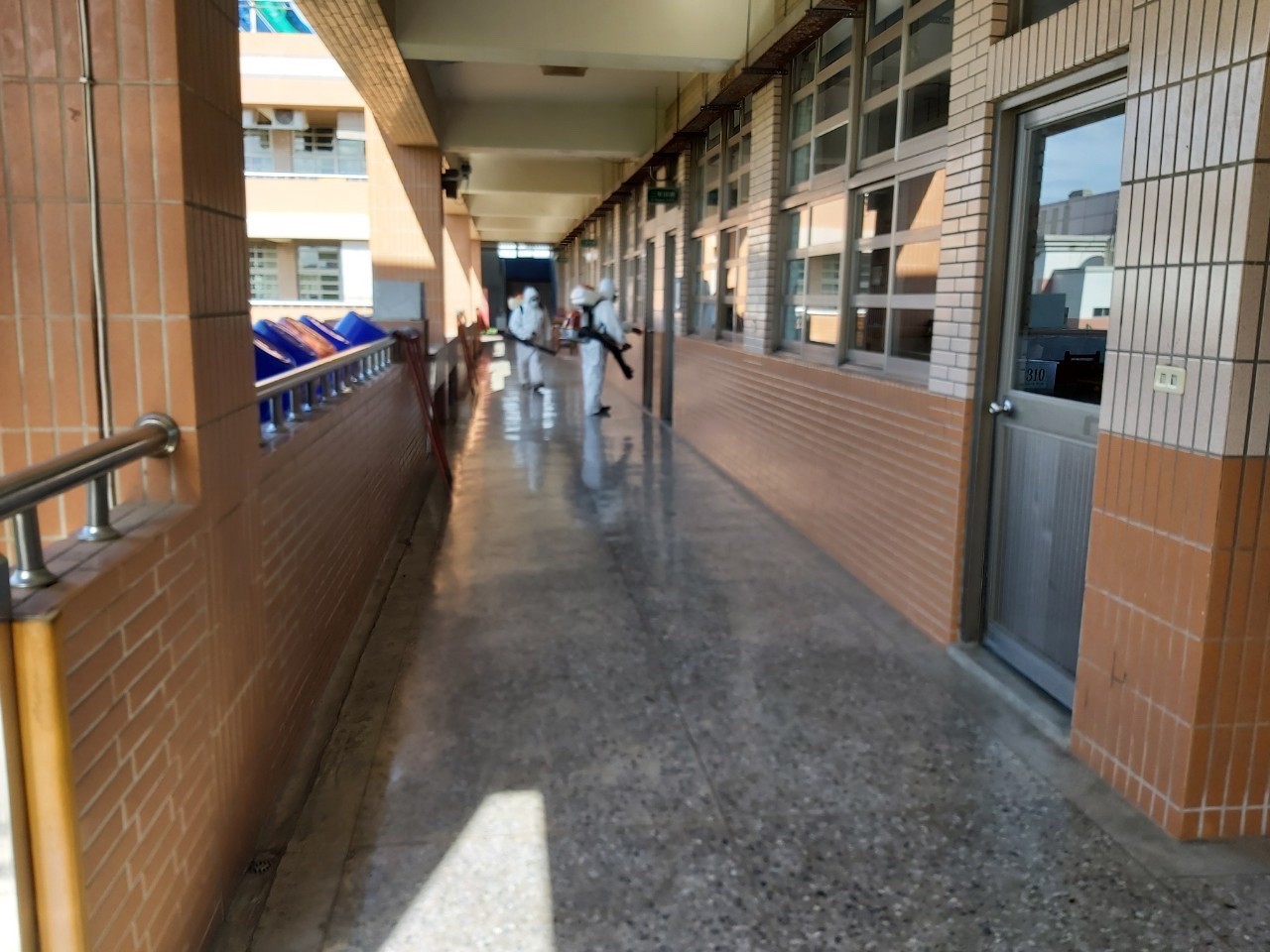 影／疫情嚴竣　王惠美宣布十大校園防疫措 - https://www.watchmedia01.com