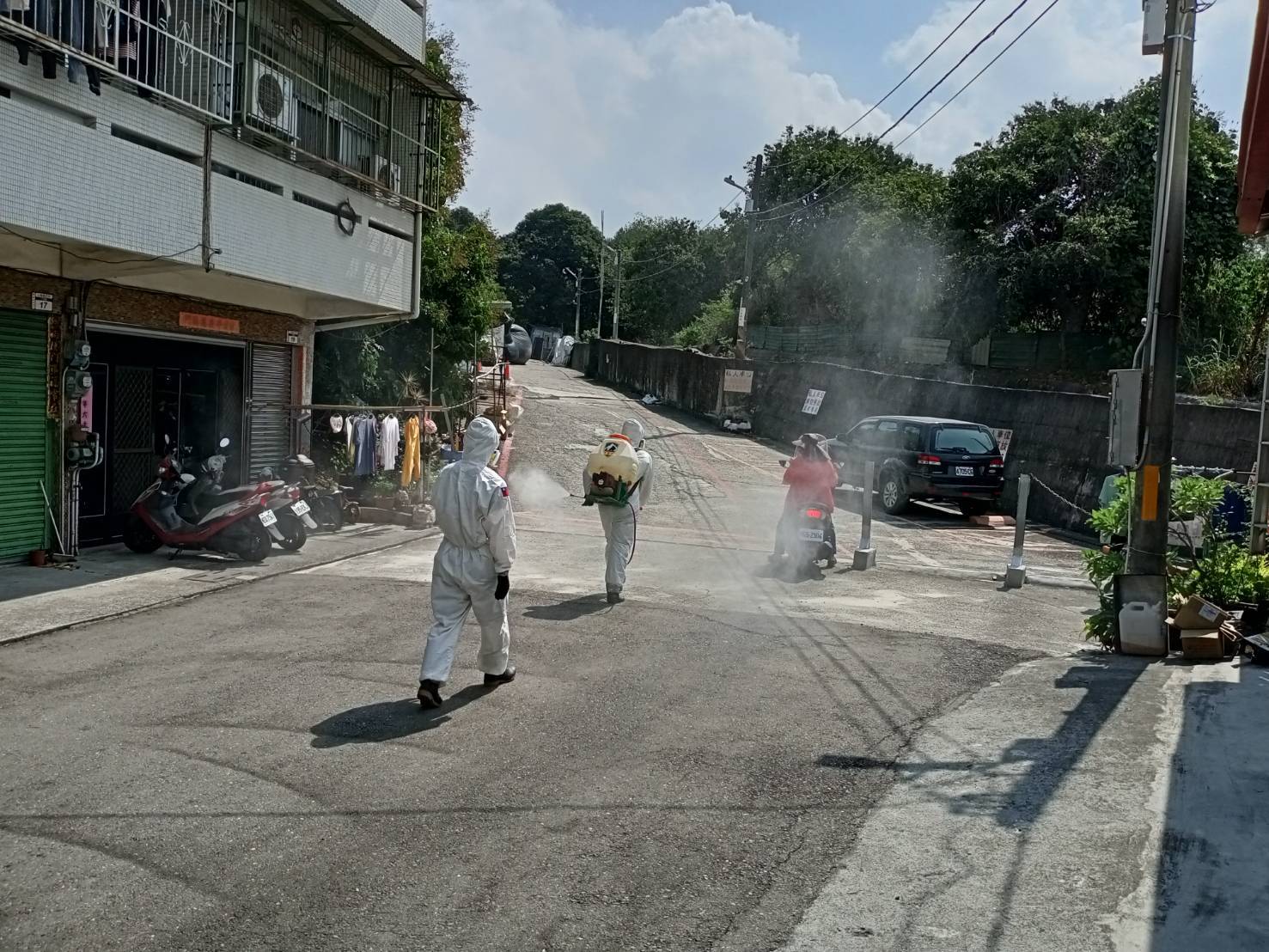 影／國防部陸軍36化學兵群協助員林市地毯式消毒 - https://www.watchmedia01.com