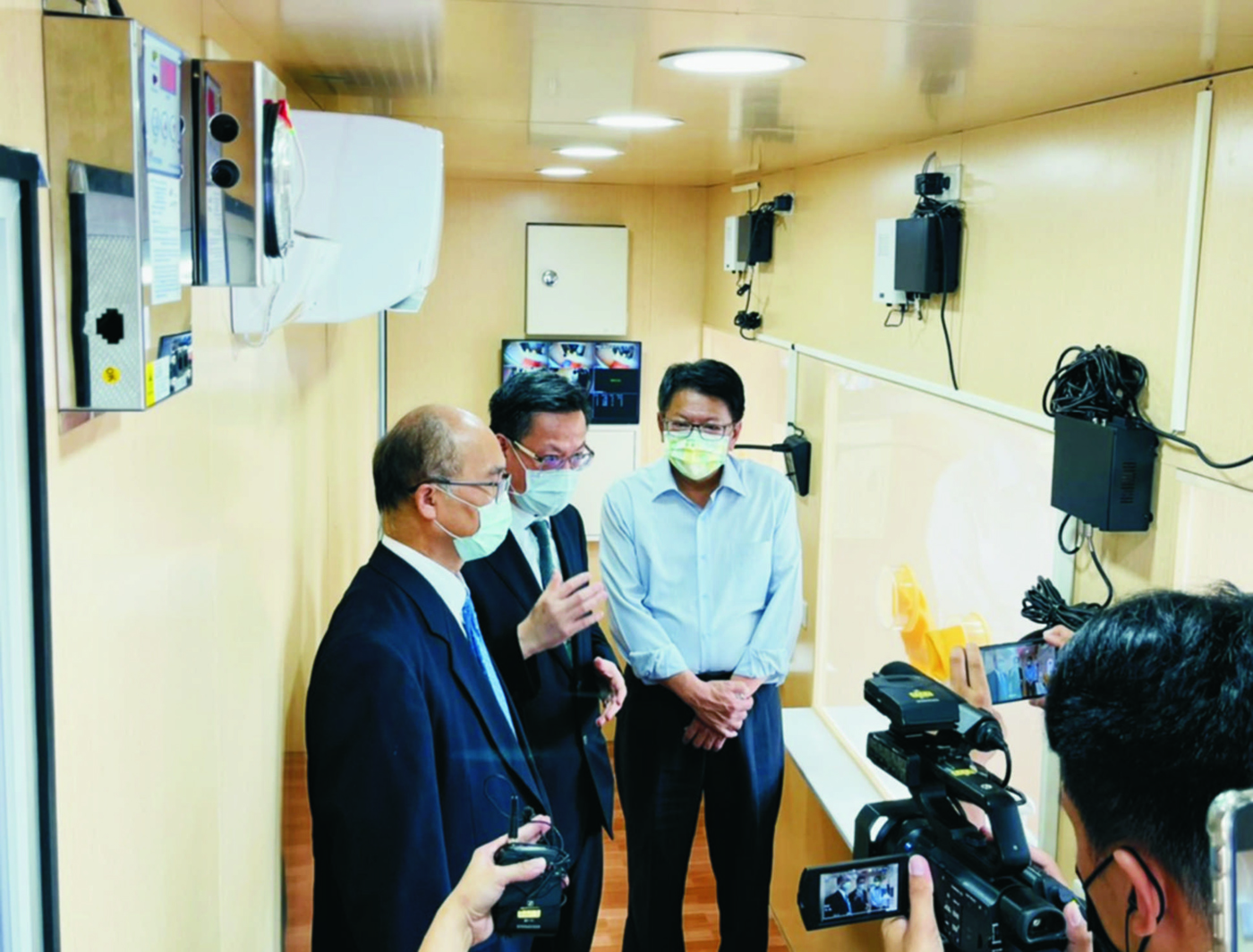 不忍屏醫高溫採檢　彰基快遞涼爽移動式篩檢站 - https://www.watchmedia01.com