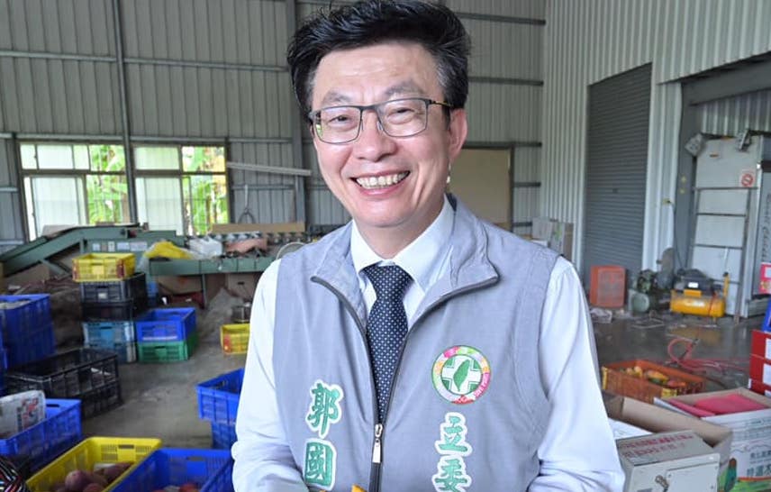 弊大於利！黃偉哲端出防疫政策惹議 同黨籍立委也不挺 - https://www.watchmedia01.com