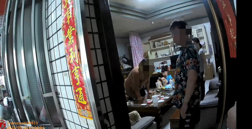 要賭不要命！員林警查獲5人群聚玩撲克牌違法群聚報裁處 - https://www.watchmedia01.com
