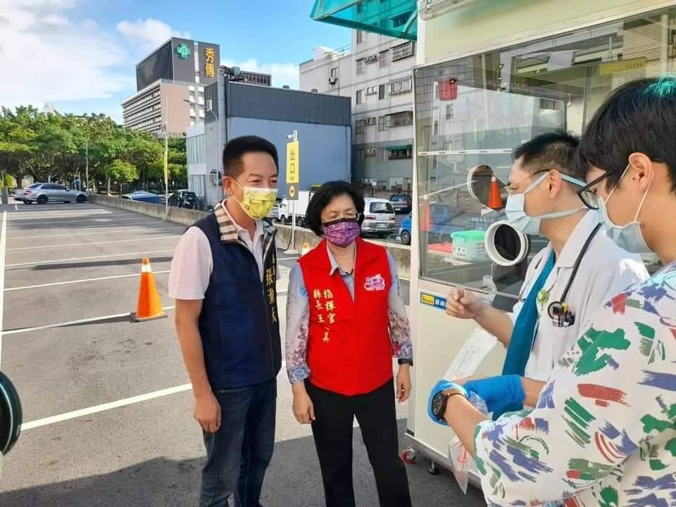 影／正壓式採檢亭採檢生力軍　守護醫護安全 - https://www.watchmedia01.com