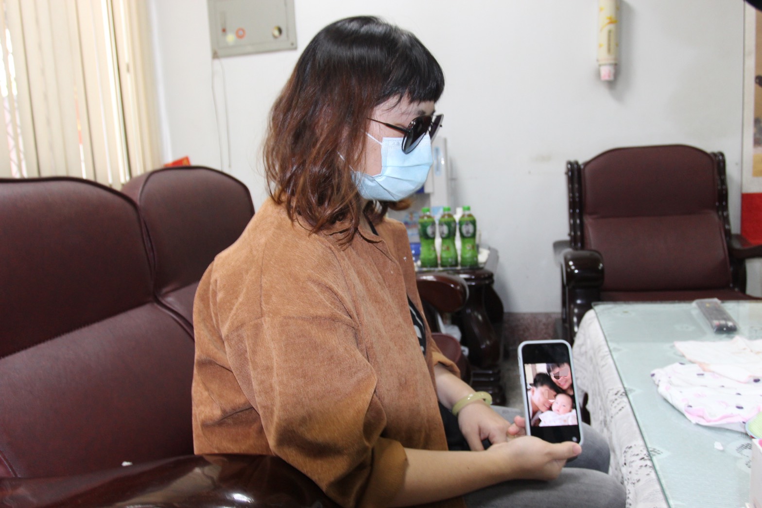 影/媽媽打疫苗後女嬰哺乳猝死 家屬同意解剖釐清死因 - https://www.watchmedia01.com