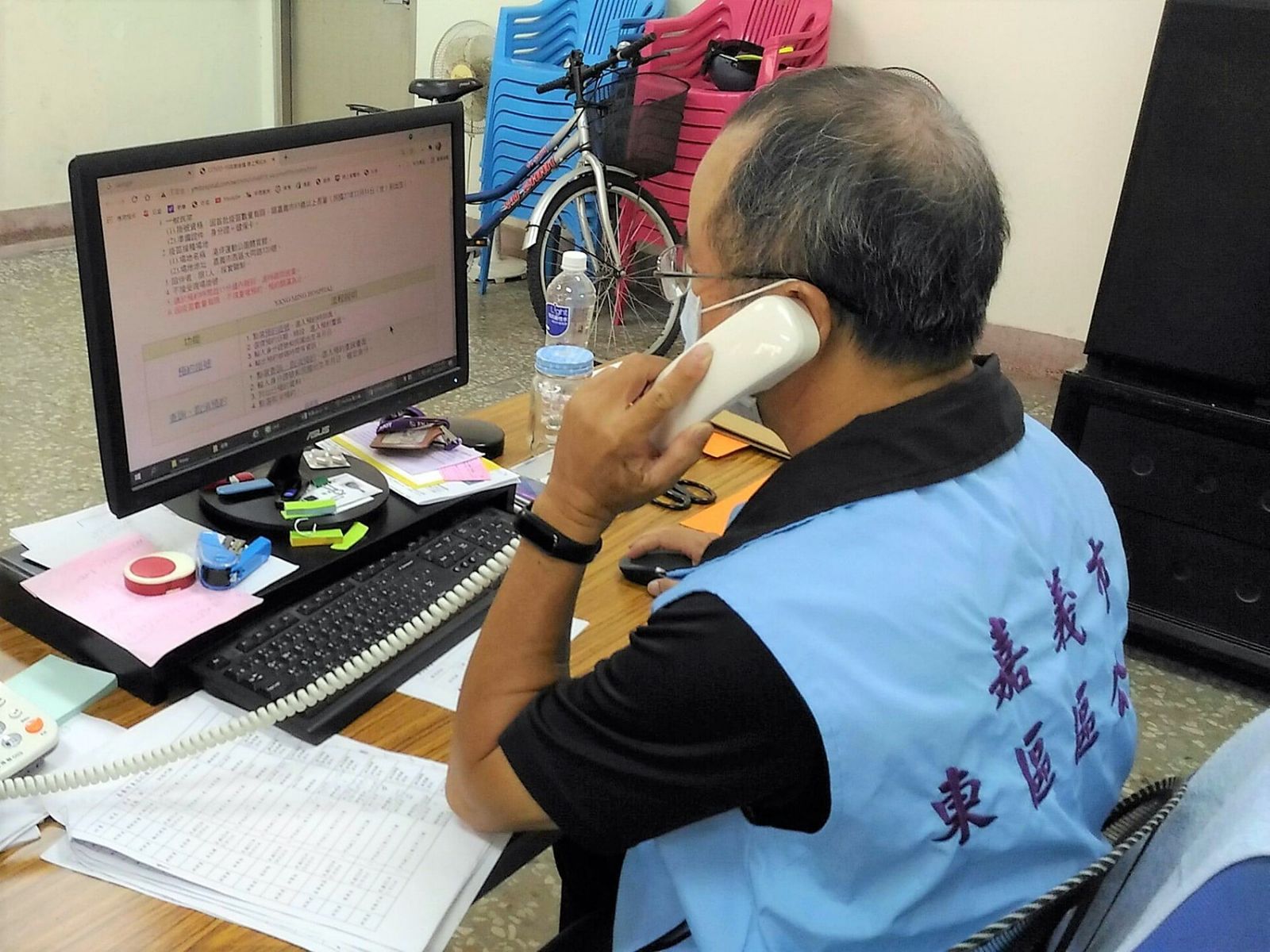 嘉義市高齡長者施打疫苗 民政團隊熊甘心 - https://www.watchmedia01.com