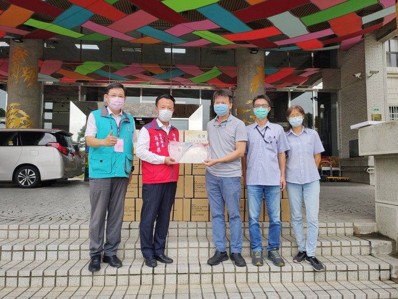 嘉義縣在地企業捐物資　與政府一起携手防疫 - https://www.watchmedia01.com