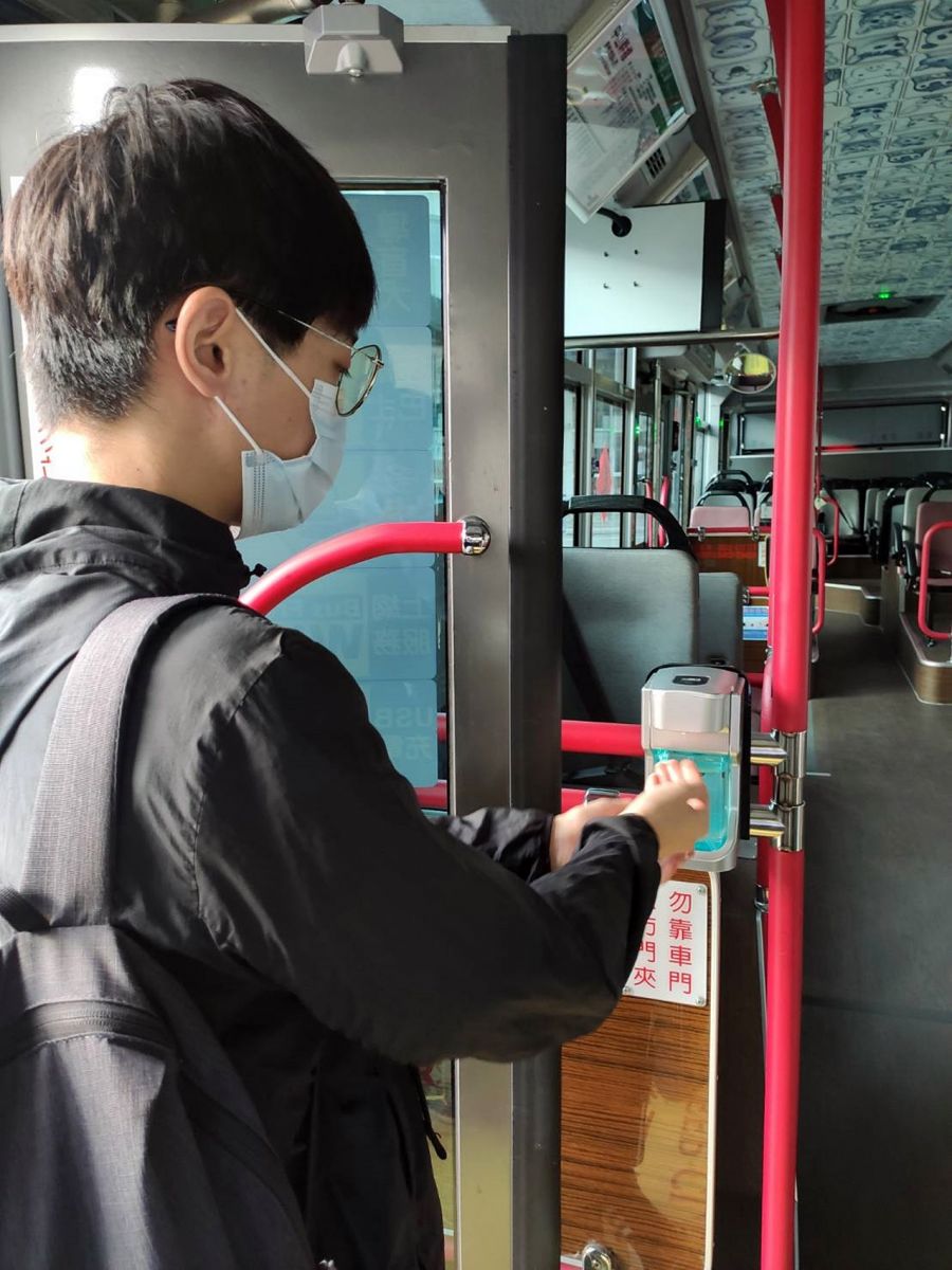 嘉義巿區公車全面加裝酒精自動噴灑器 - https://www.watchmedia01.com