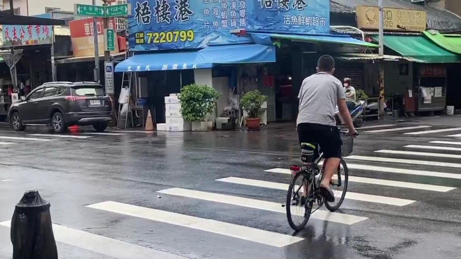影／不二坊蛋黃酥遭彰化市長林世賢怒嗆　改採電話預購 - https://www.watchmedia01.com