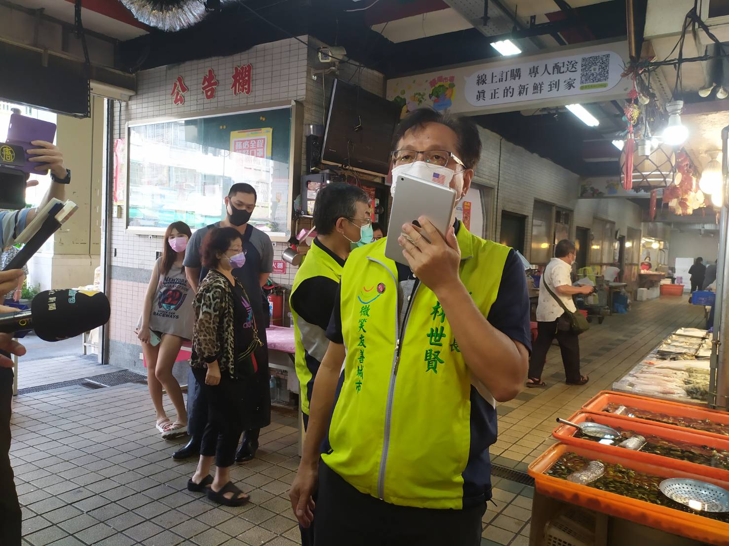 影／傳統市場增設人流即時影象系統　彰市公有市場強化採買人流監控 - https://www.watchmedia01.com