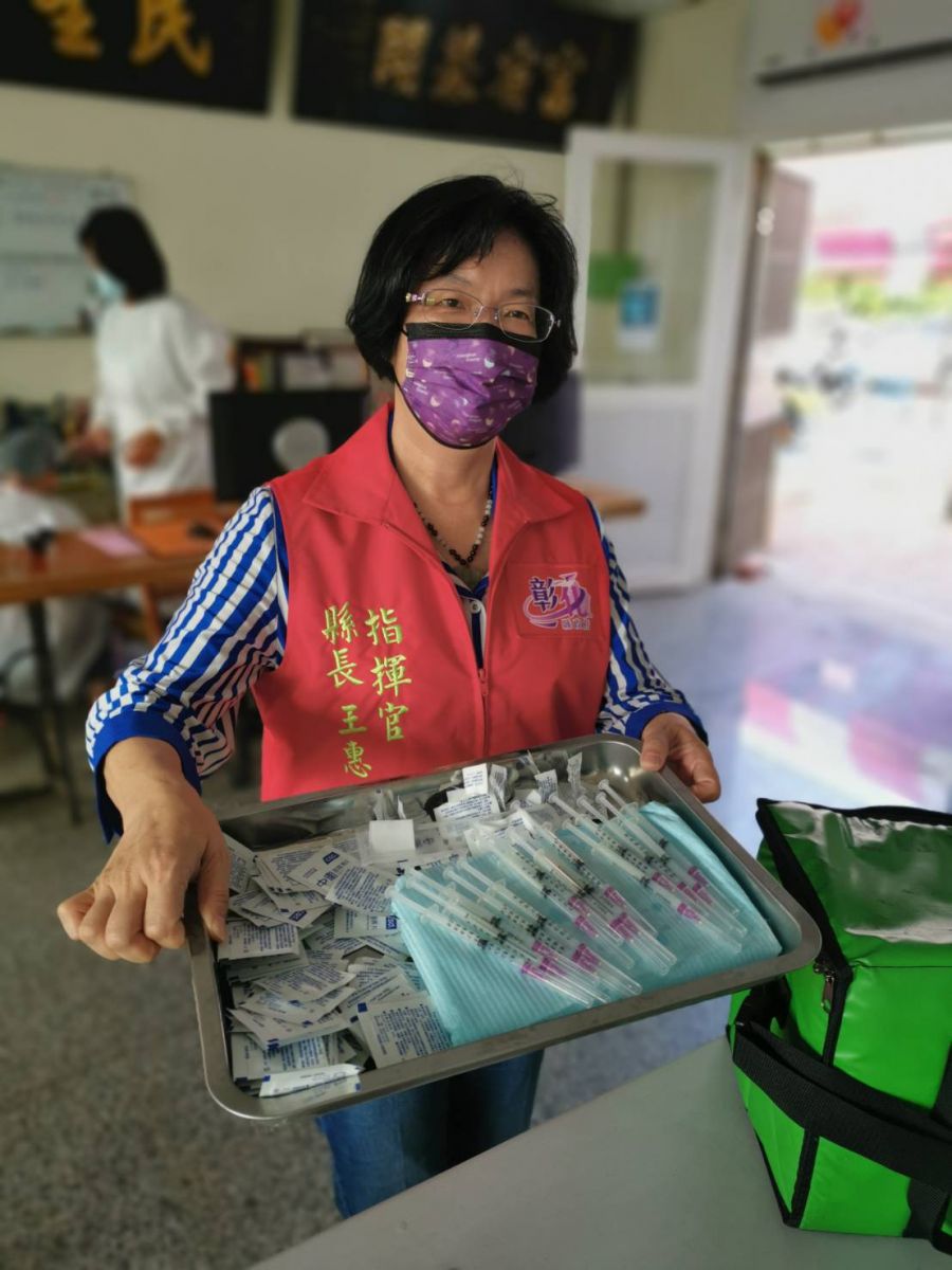 莫德納疫苗大規模接種　王惠美關心施打狀況 - https://www.watchmedia01.com