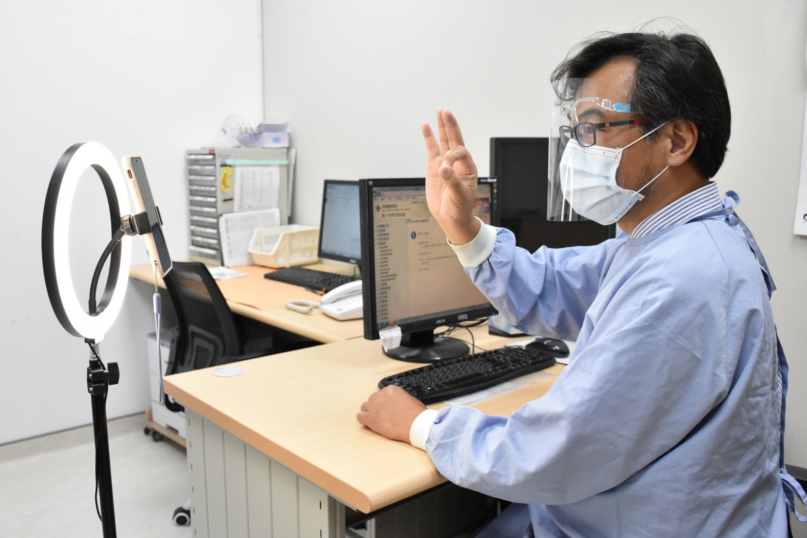 新冠確診兒使用清冠一號 順利解除隔離 - https://www.watchmedia01.com