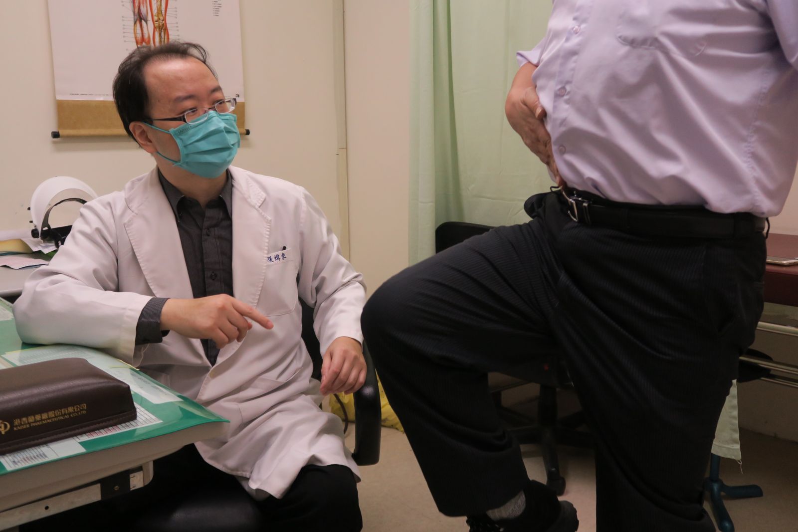 影／疫情期最特殊病號 「宅老」胃道不適多因這緣故 - https://www.watchmedia01.com