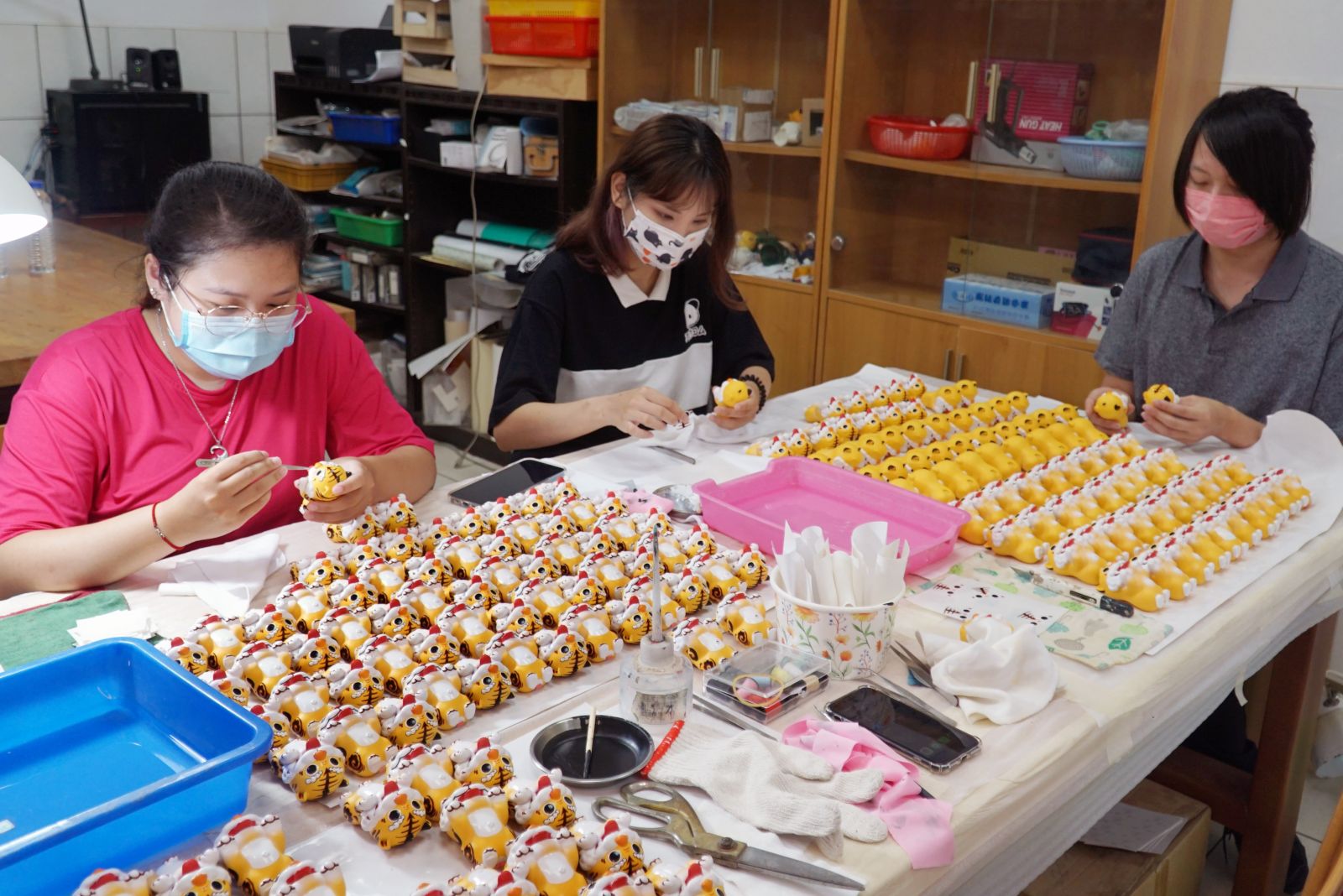 影／公仔產業隨數位技術興起　大學生體驗製程 - https://www.watchmedia01.com