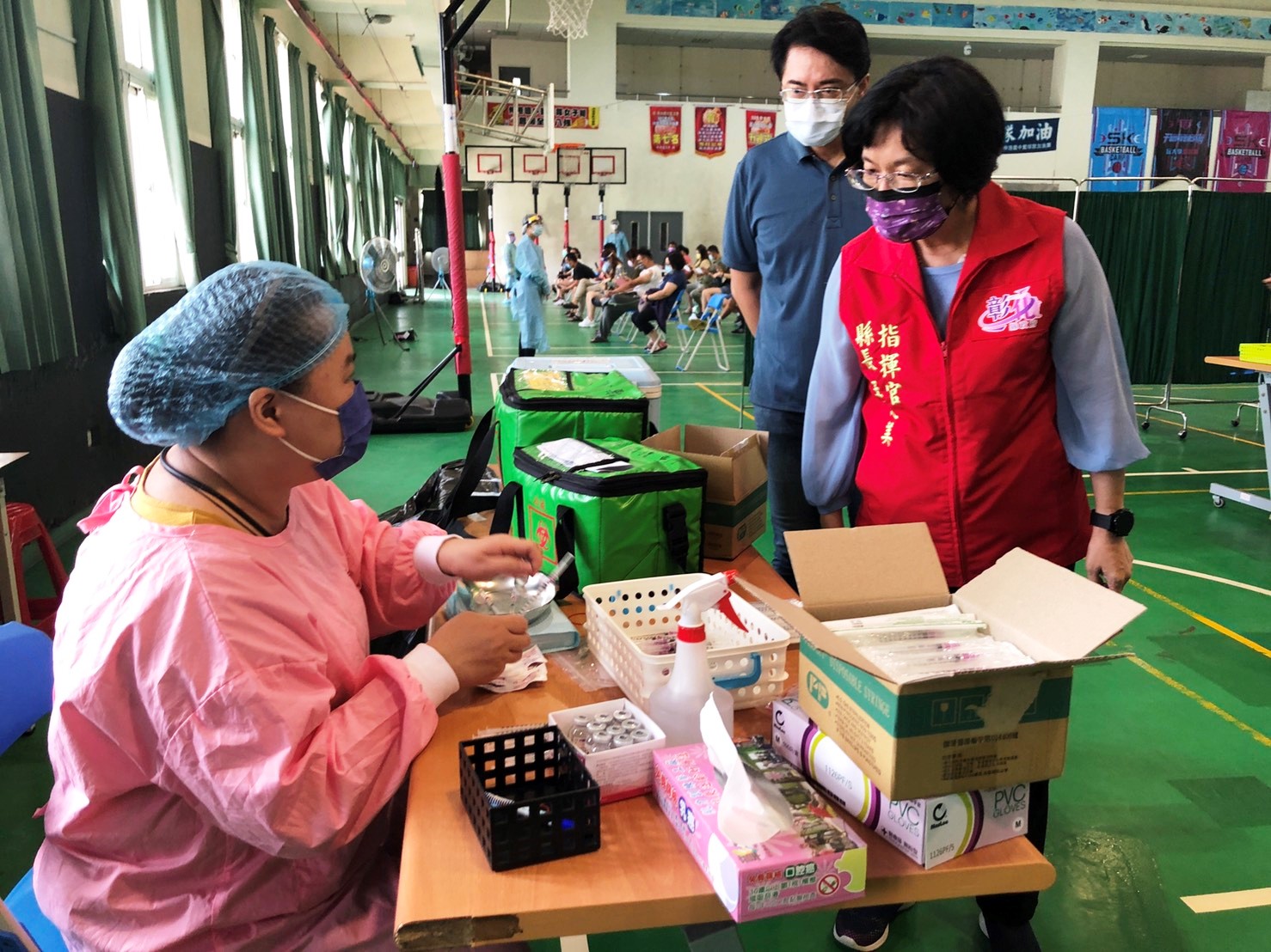 影／接種疫苗手腳快衛教強　護理師自己卻超怕打針 - https://www.watchmedia01.com