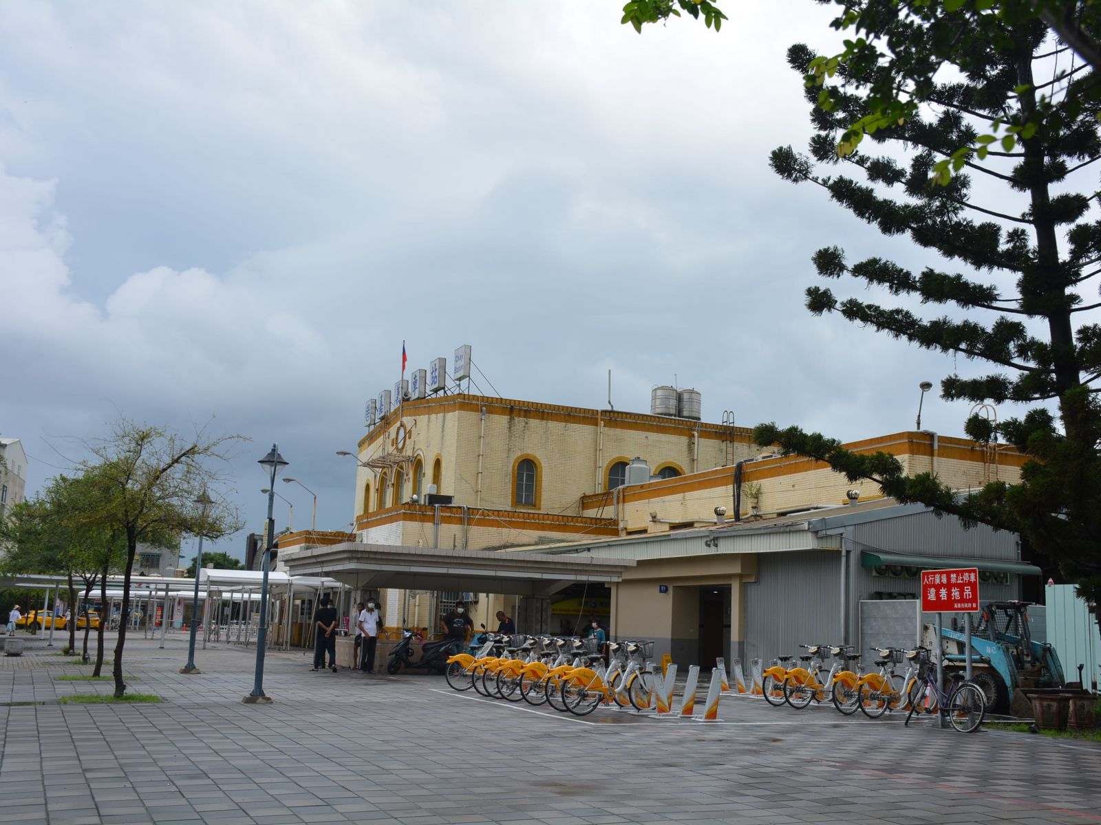 全台唯一高鐵站無軌道連結臺鐵　黃敏惠憂嘉義市被邊緣化 - https://www.watchmedia01.com