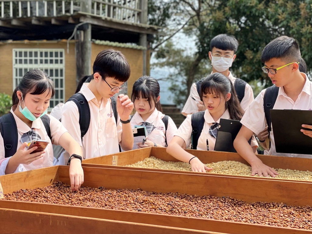 西拉雅管理處攜手旅行社及電商平台 為大西拉雅觀光圈打造旅遊與商品通路2.0 - https://www.watchmedia01.com
