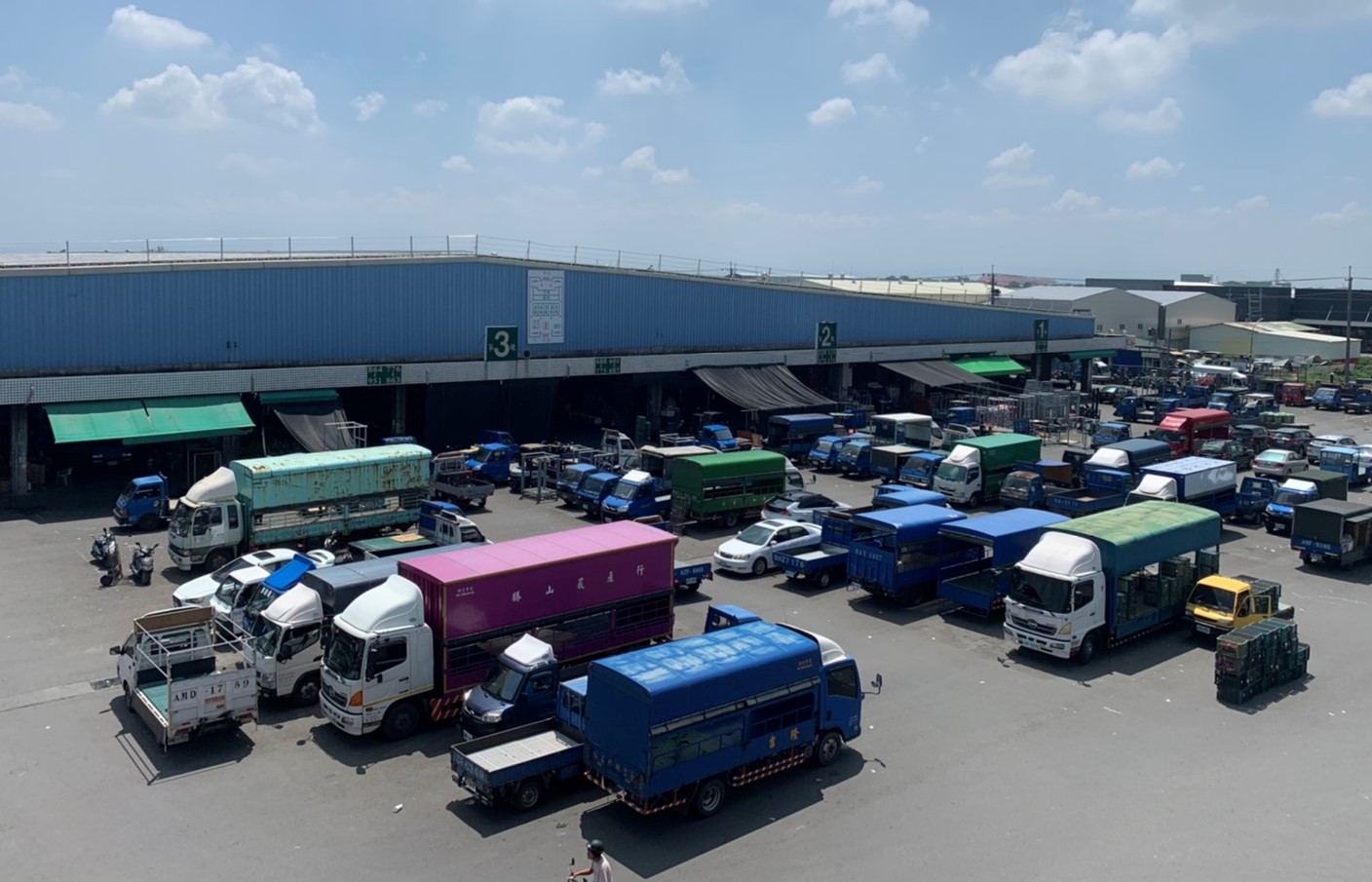 西螺果菜市場邁向國家級　劉建國邀農糧署進行改善現勘 - https://www.watchmedia01.com
