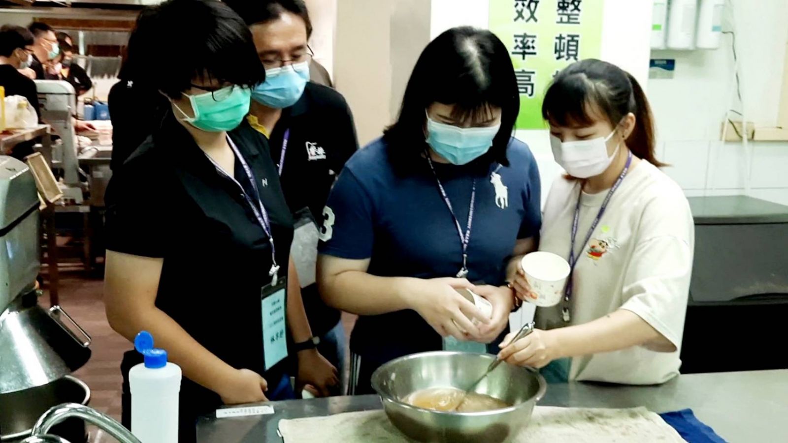 影／疫情下親師見面會　明道大學新生註冊實體線上同步進行 - https://www.watchmedia01.com
