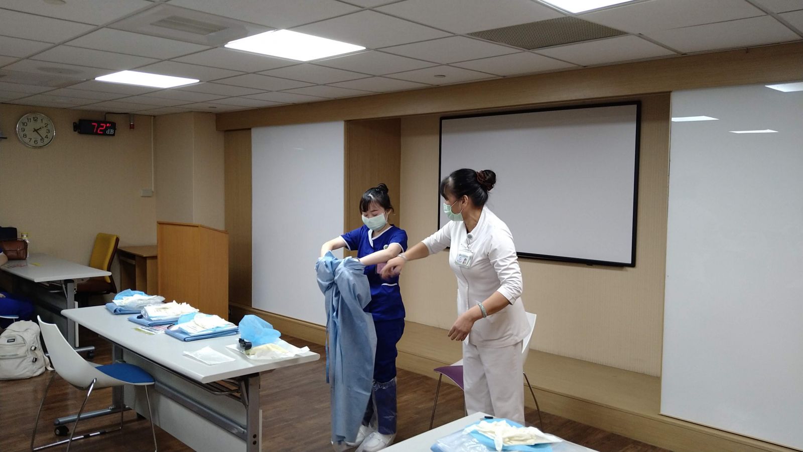 我防疫我驕傲！彰基攜手大葉大學護理系學生防疫親體驗 - https://www.watchmedia01.com