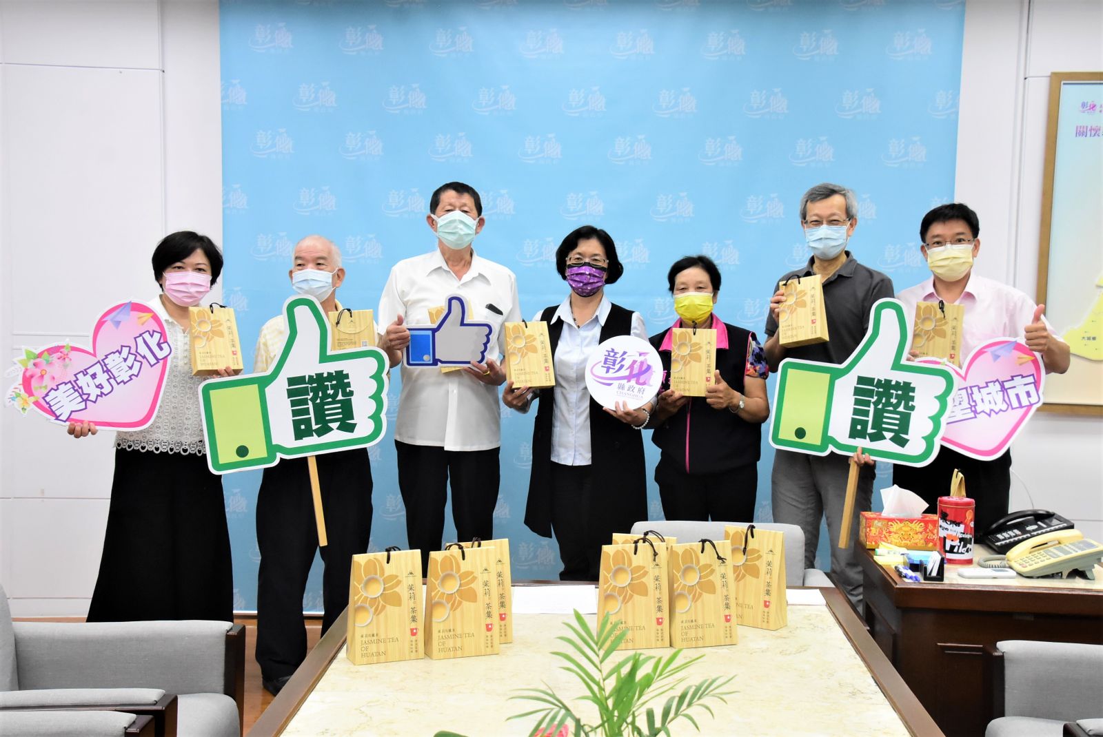 影／感謝防疫醫護人員　花壇鄉農會致贈茉莉花茶 - https://www.watchmedia01.com