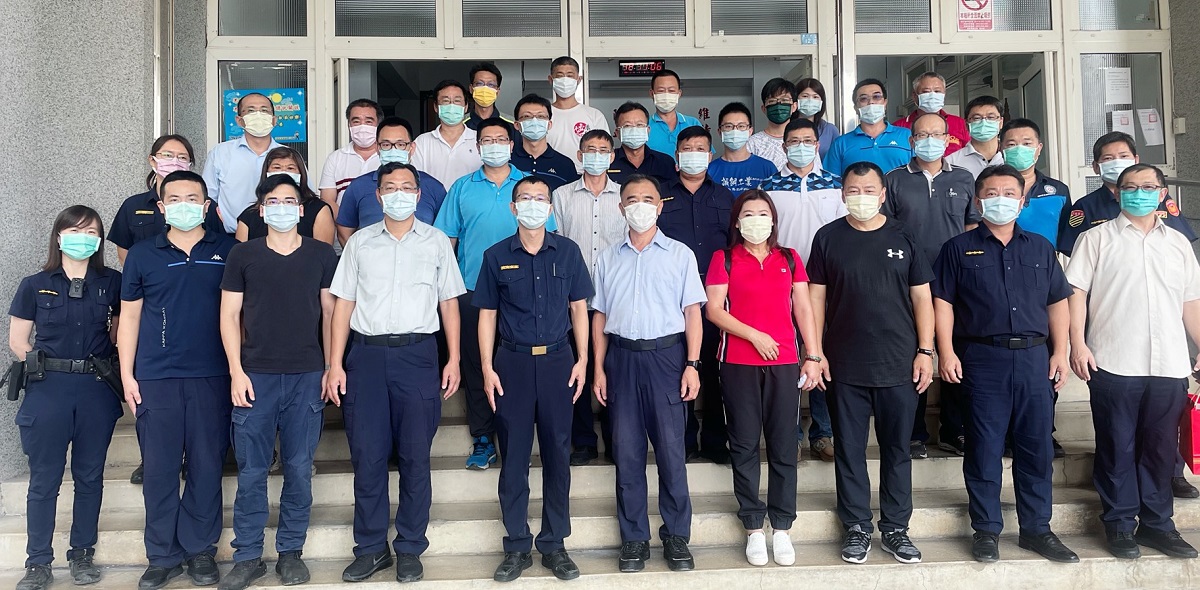 北港警分局長顏偉丞返鄕服務 同仁歡送祝賀 - https://www.watchmedia01.com