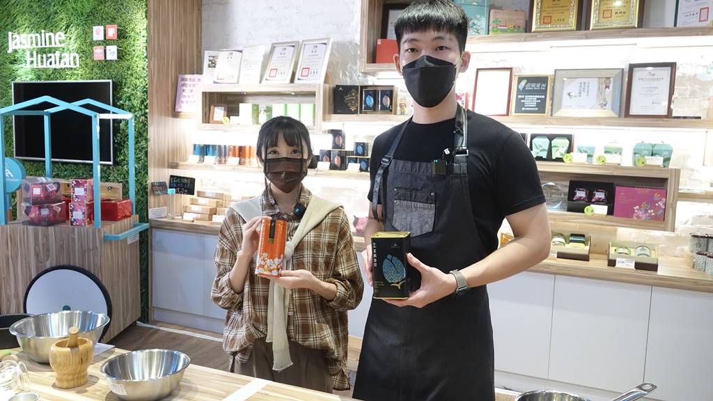 影／美食PK戰　柚香茉莉金萱香緹塔PK茉莉紅茶乳酪蛋糕 - https://www.watchmedia01.com