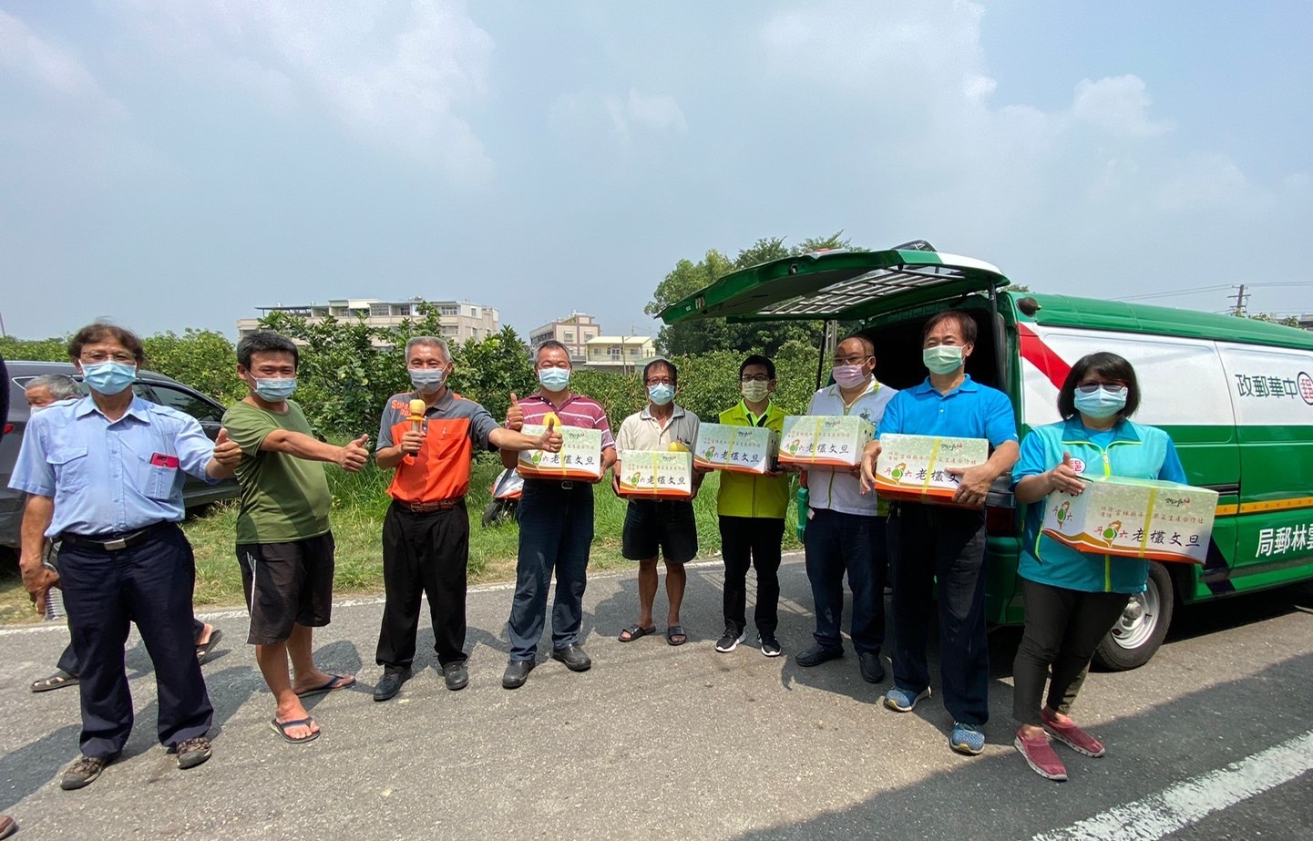 農委會與劉建國媒合企業採購　柚農圓滿銷售喜迎中秋佳節 - https://www.watchmedia01.com