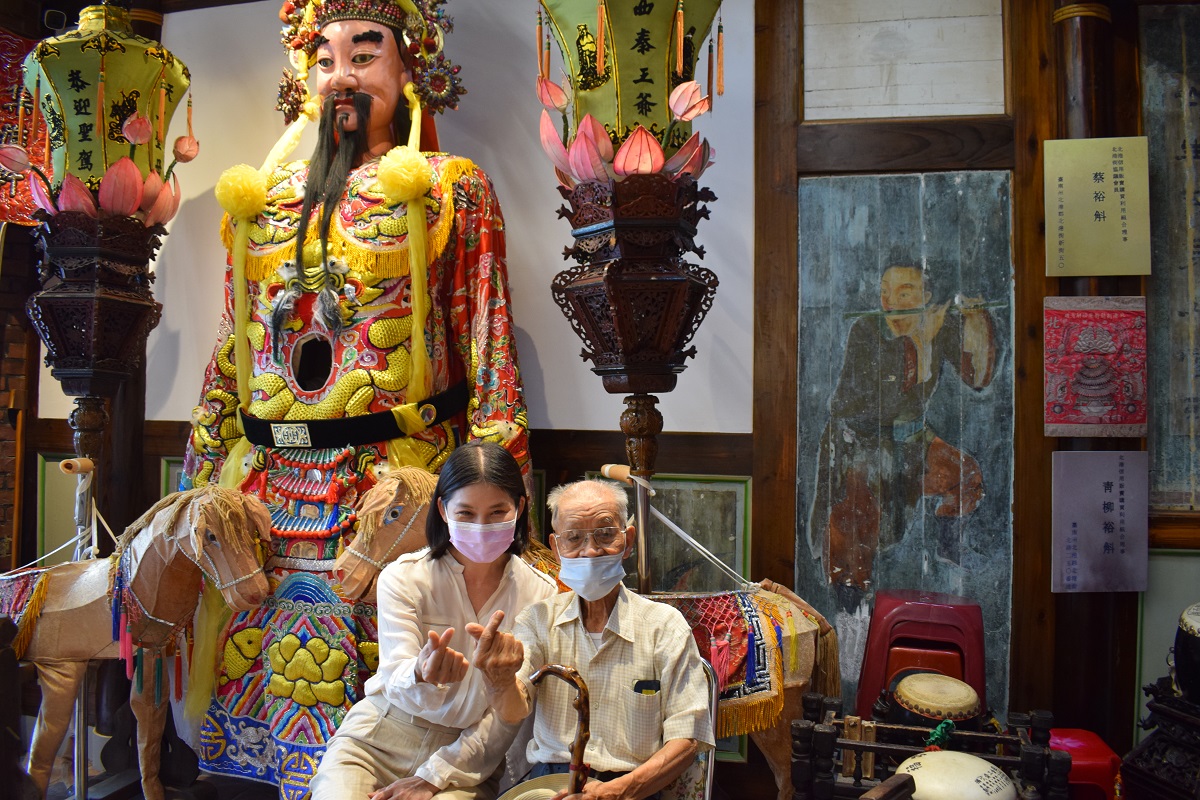 影／超越一甲子世代技藝　北港集雅軒展出雲林三大木匠師「鬼斧神工」 - https://www.watchmedia01.com
