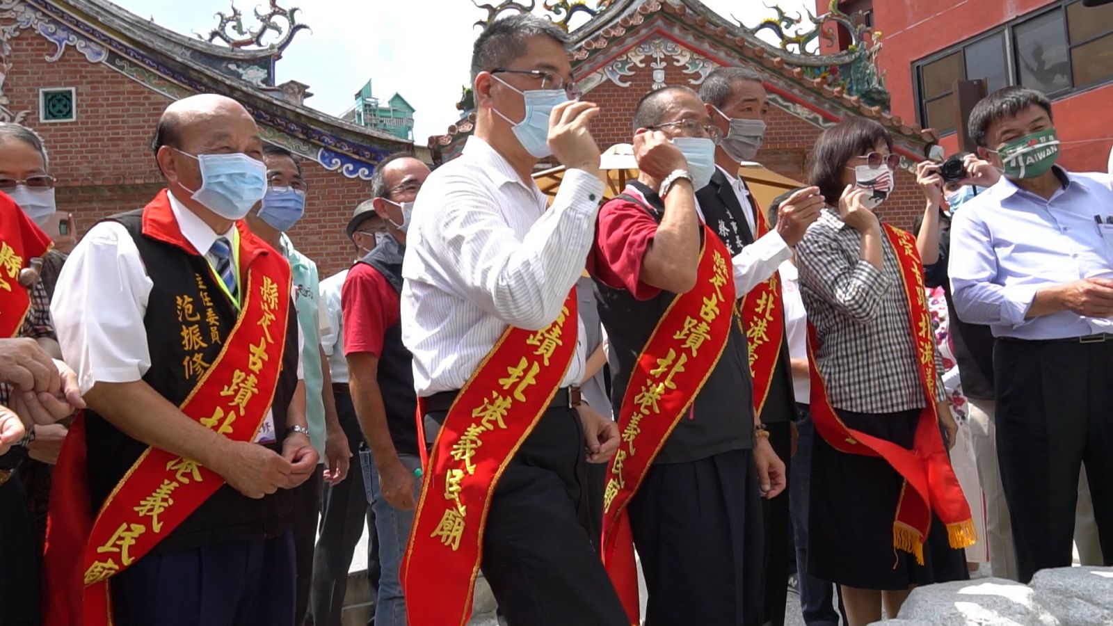 影／徐國勇為台灣民間忠烈祠揭匾　喚起後人不忘先民英勇事蹟 - https://www.watchmedia01.com