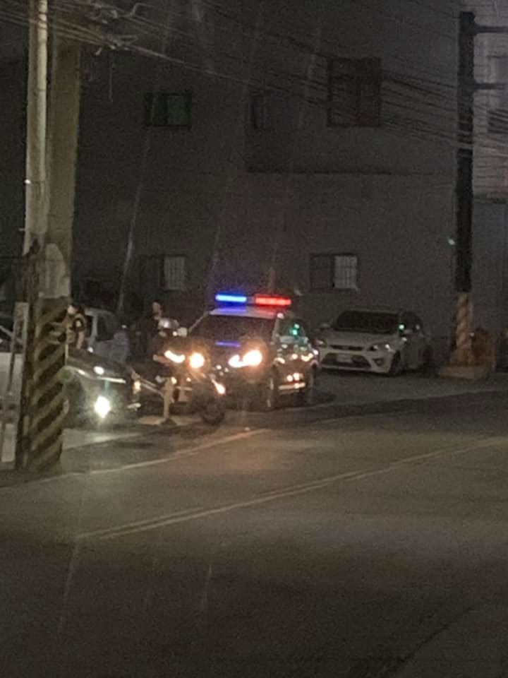 虎媽逼女兒當街下跪！國小女學生與國中女學生IG互嗆 - https://www.watchmedia01.com