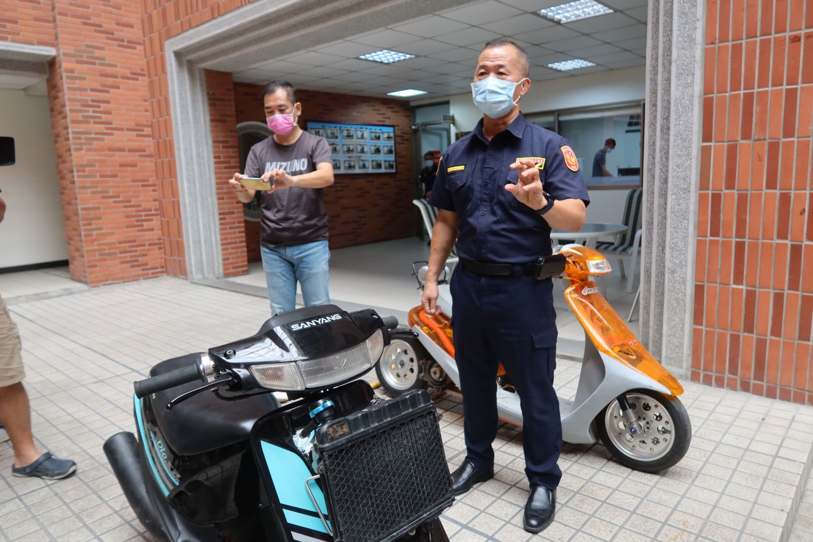影／小綿羊改成逆天神車　飆仔LINE揪團彰濱、高鐵站高速競駛 - https://www.watchmedia01.com