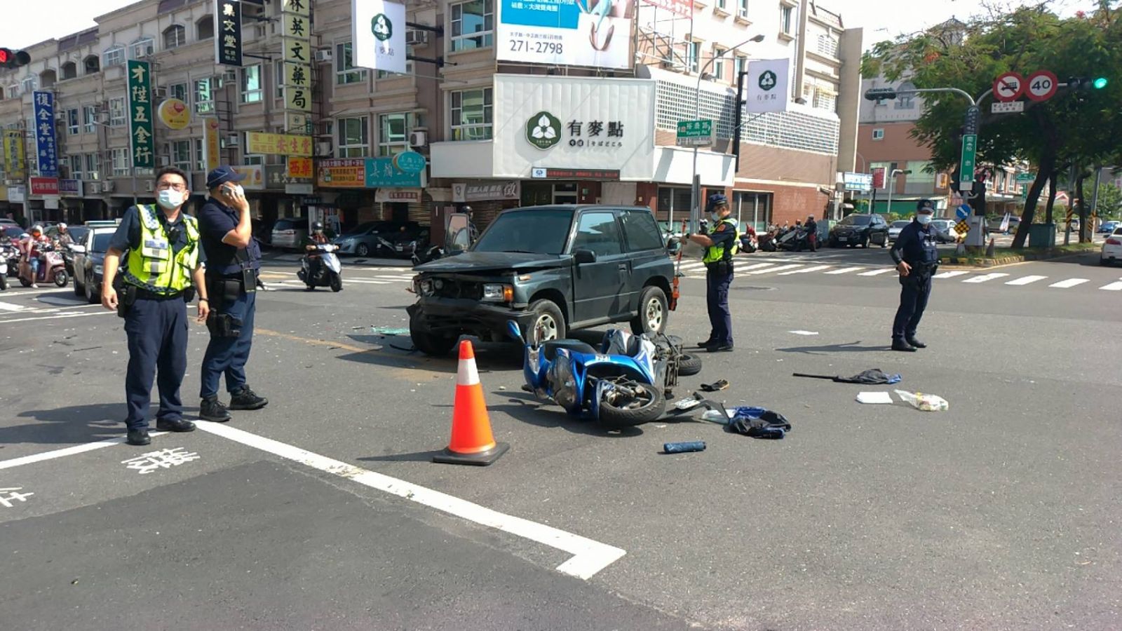 台南裕農路車禍 　5人傷1意識不清 - https://www.watchmedia01.com
