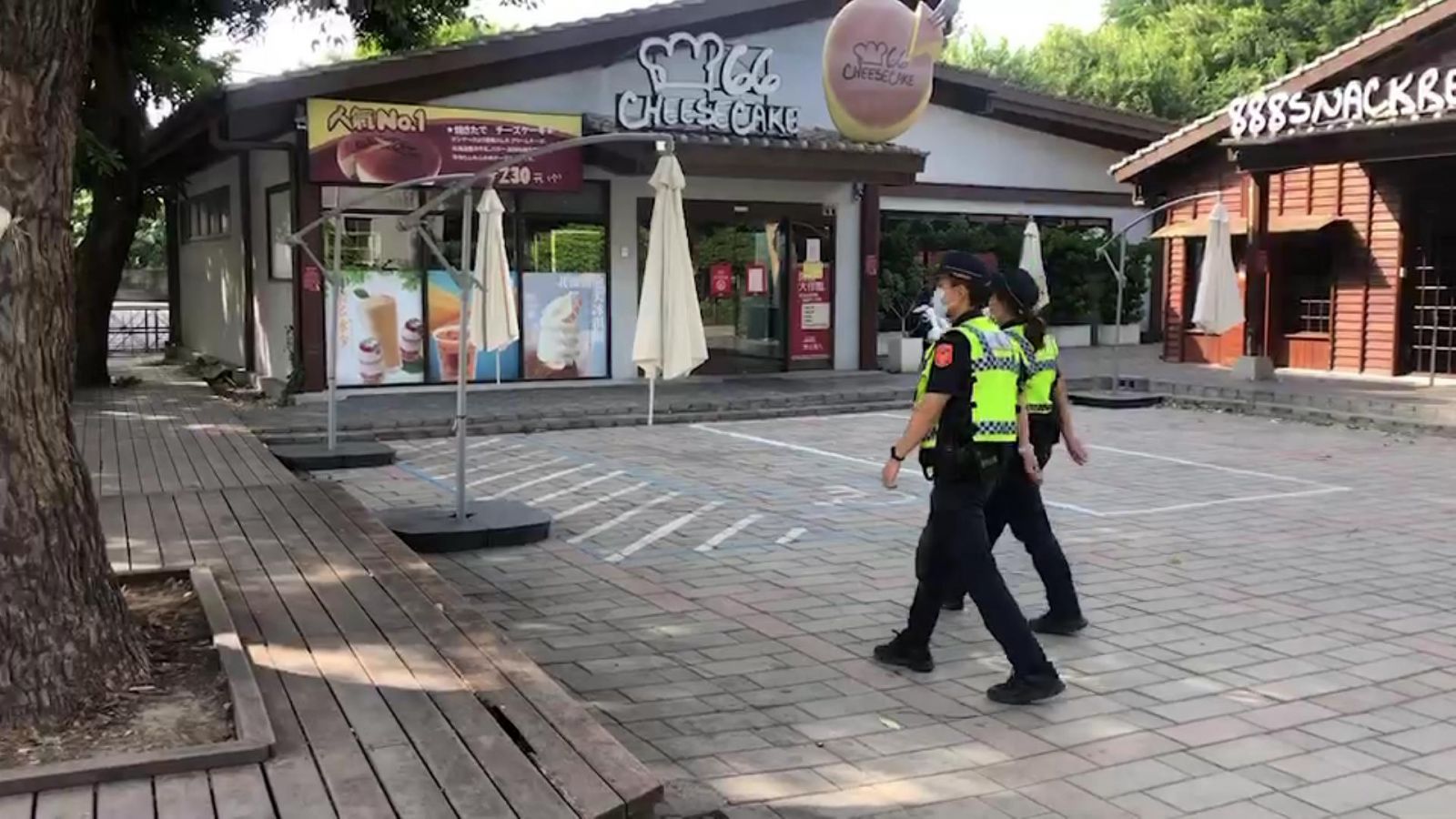 影／驚魂記　帶雙胞胎女兒溪湖糖廠遊玩　險被陌生女抱走 - https://www.watchmedia01.com