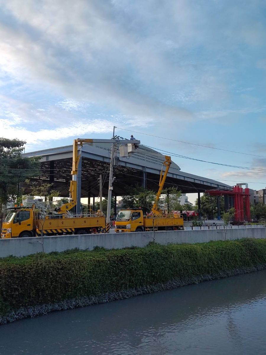 影／與地震無關　市公所噴彩帶員林市600多戶停電 - https://www.watchmedia01.com