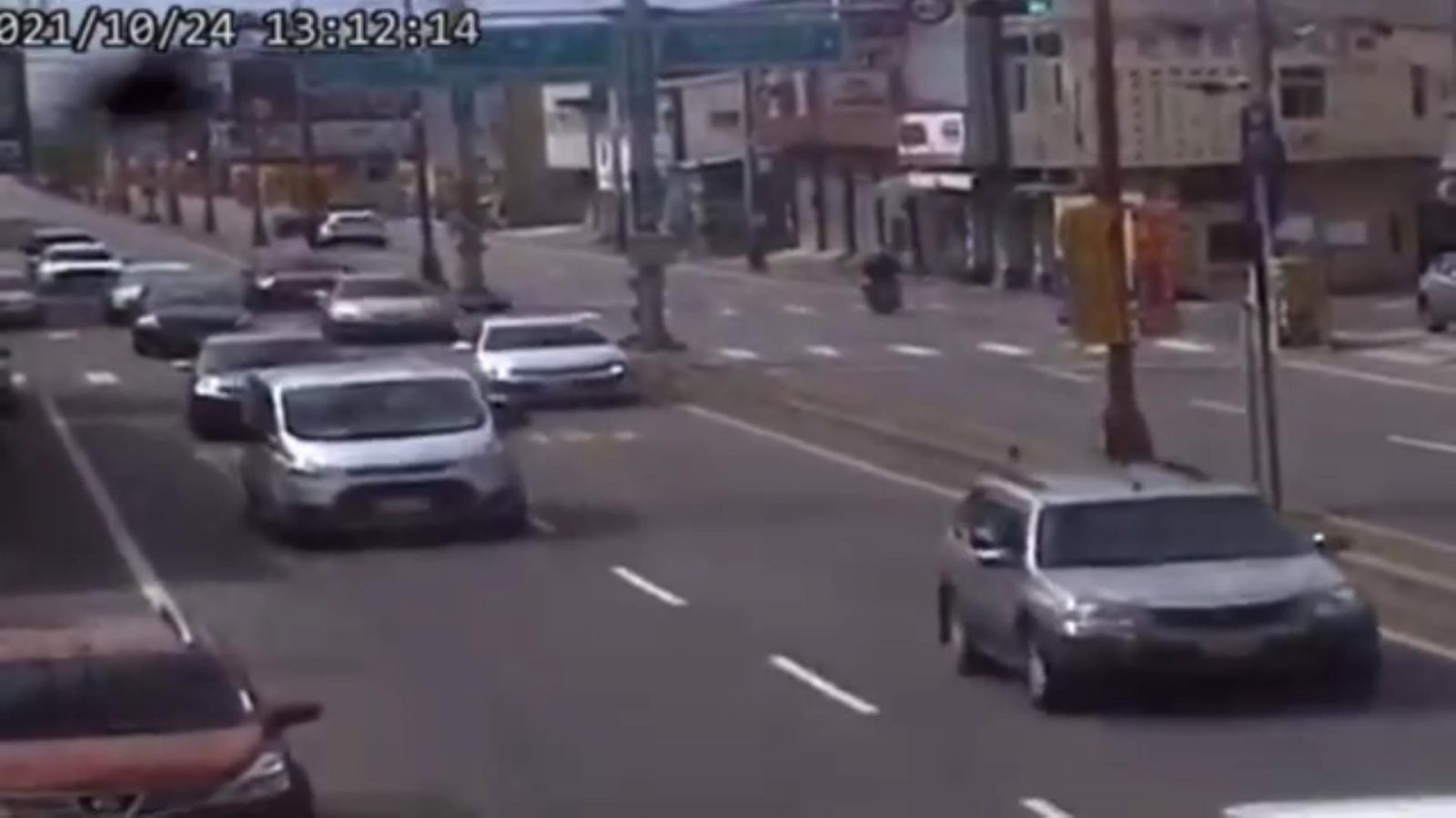 影／與地震無關　市公所噴彩帶員林市600多戶停電 - https://www.watchmedia01.com